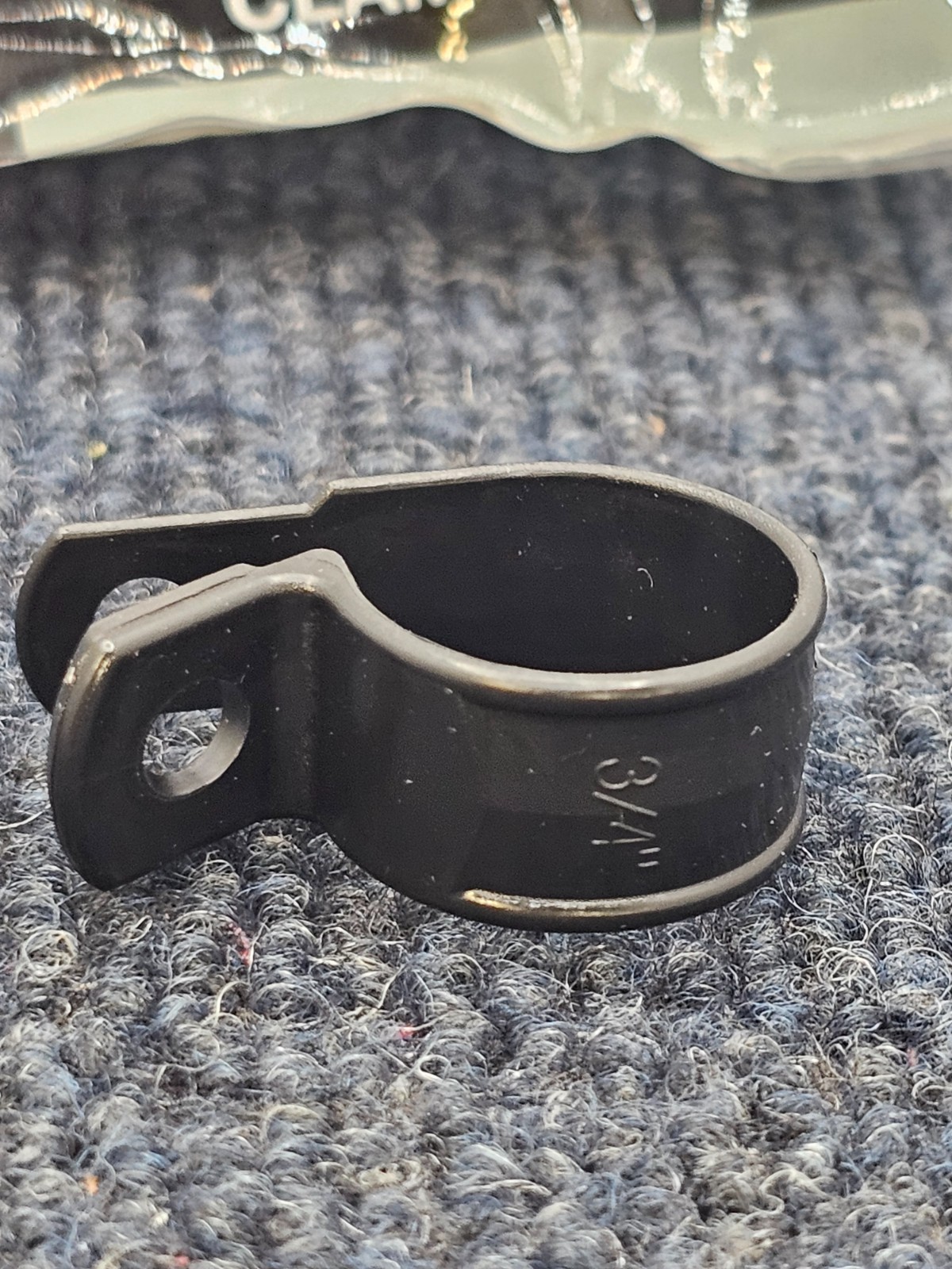 (QTY 30) GB Gardner Bender PPC-1575UVB 3/4 inch Black Plastic Cable Clamps