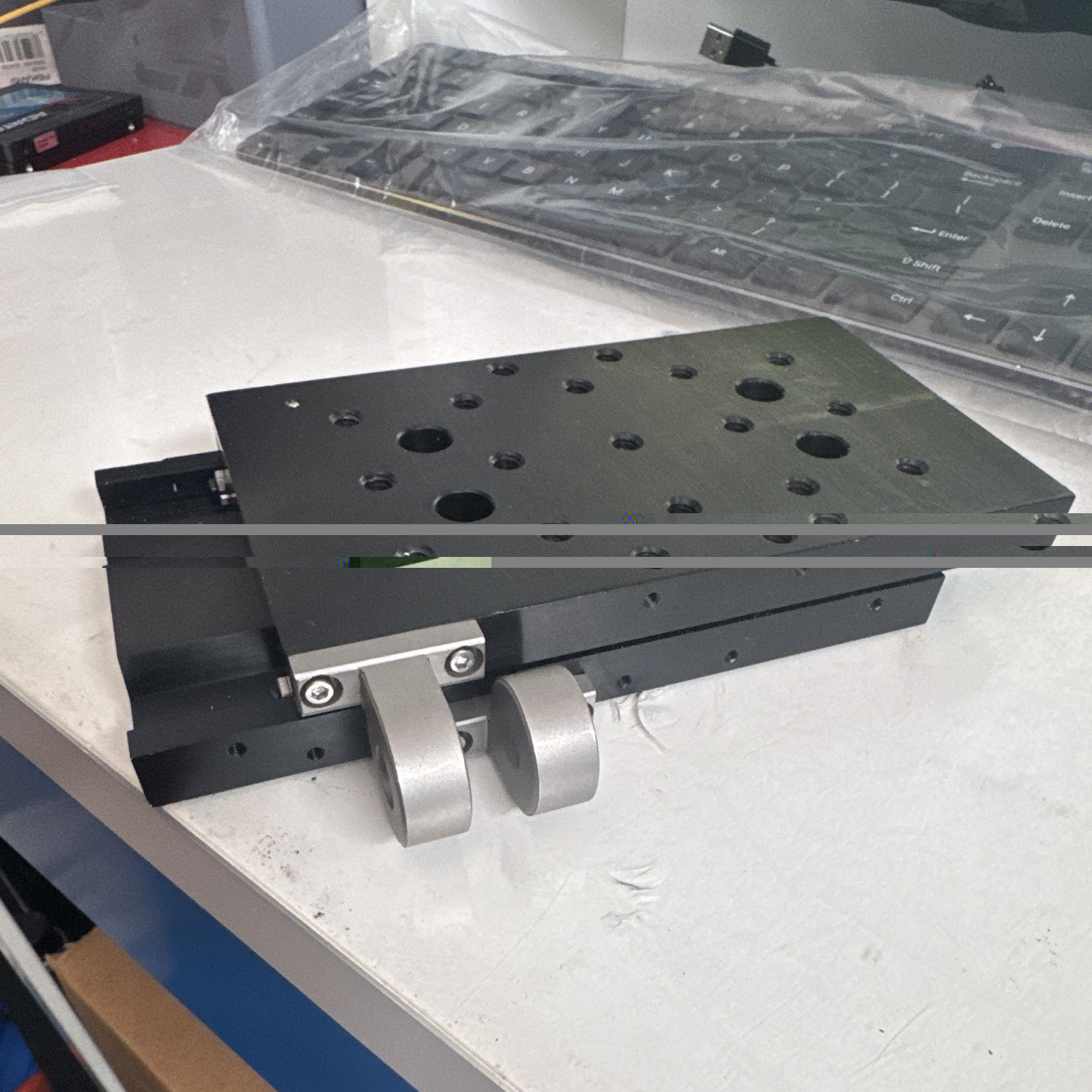 Newport 436 Series Linear Positioning Stage Manual Handwheel Mounting Plate