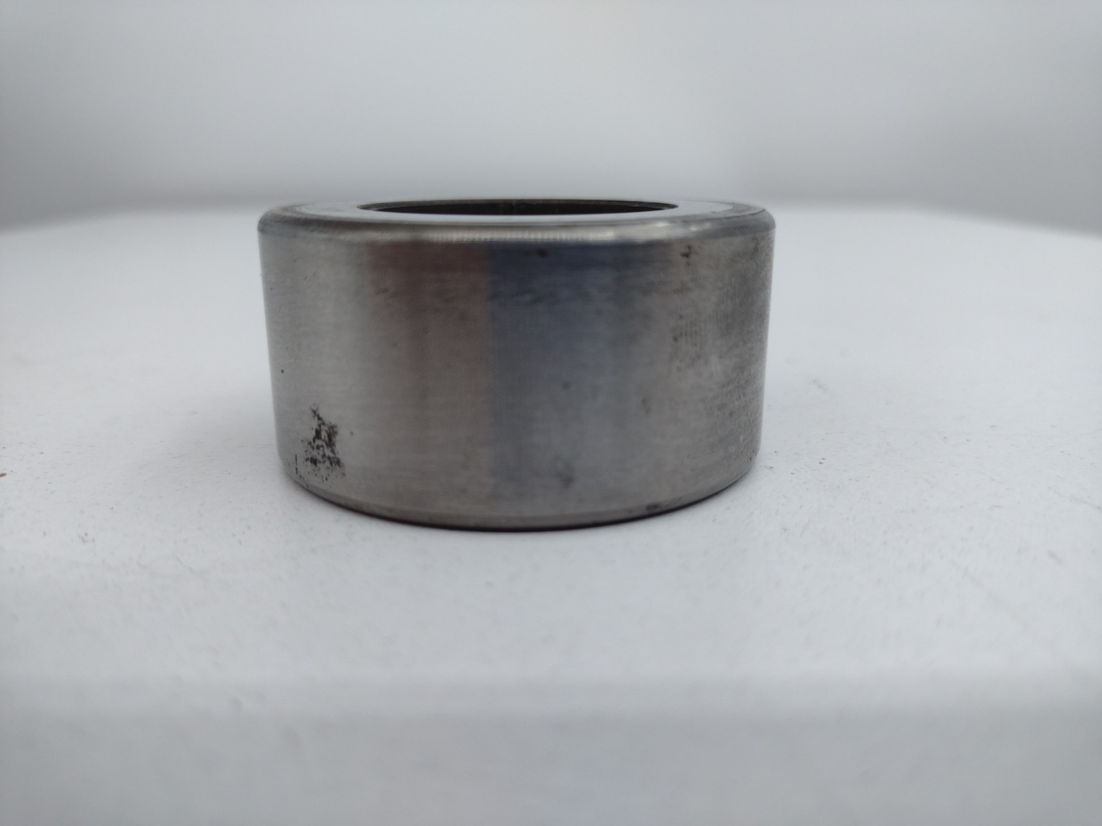 *** RBC Bearings SRF40 Flat Yoke Roller Bearing 2-inch Roller Diameter