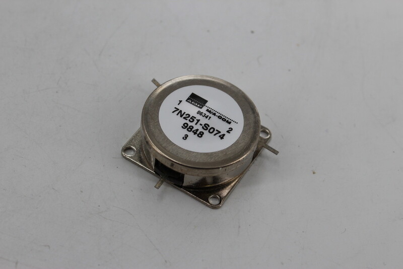 AMP 7N251-S074 Isolator Module