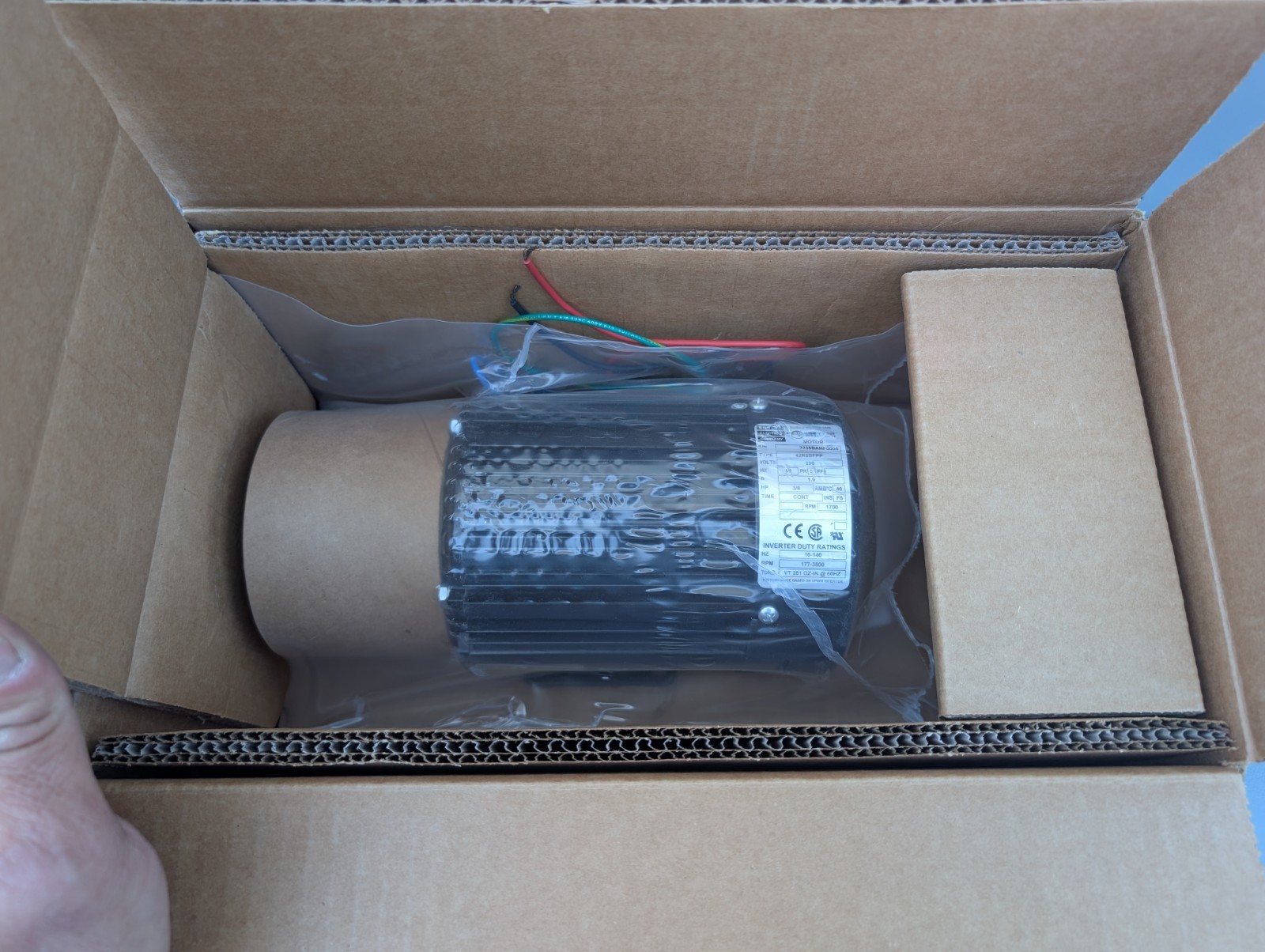 BODINE ELECTRIC 2235BA GEARMOTOR 42R6BFPP **NEW In Factory Package**