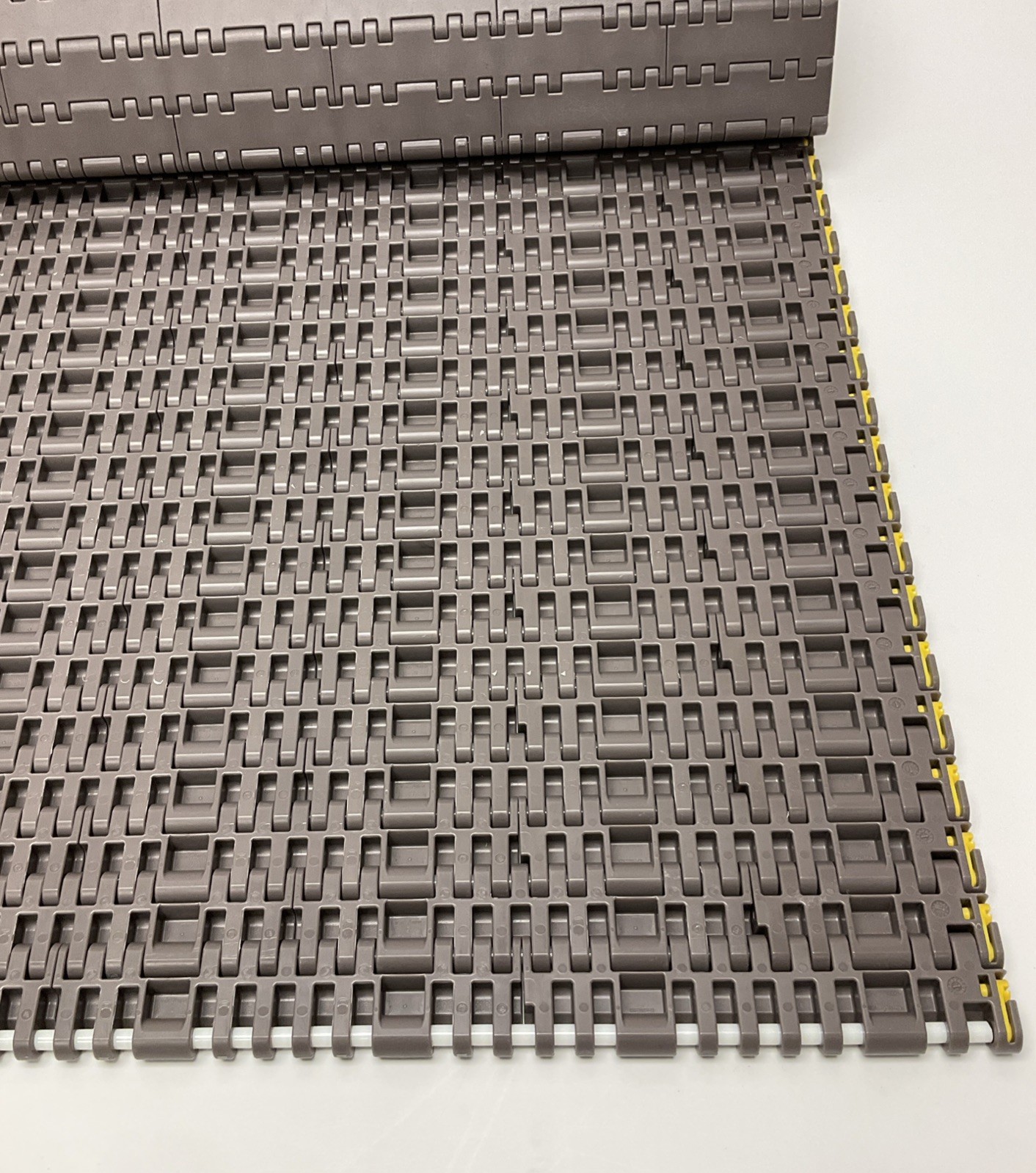 Rexnord HP7705-24IN 24″ Wide Mat Top Conveyor Chain, 5-FT 10028406, HP7705-24