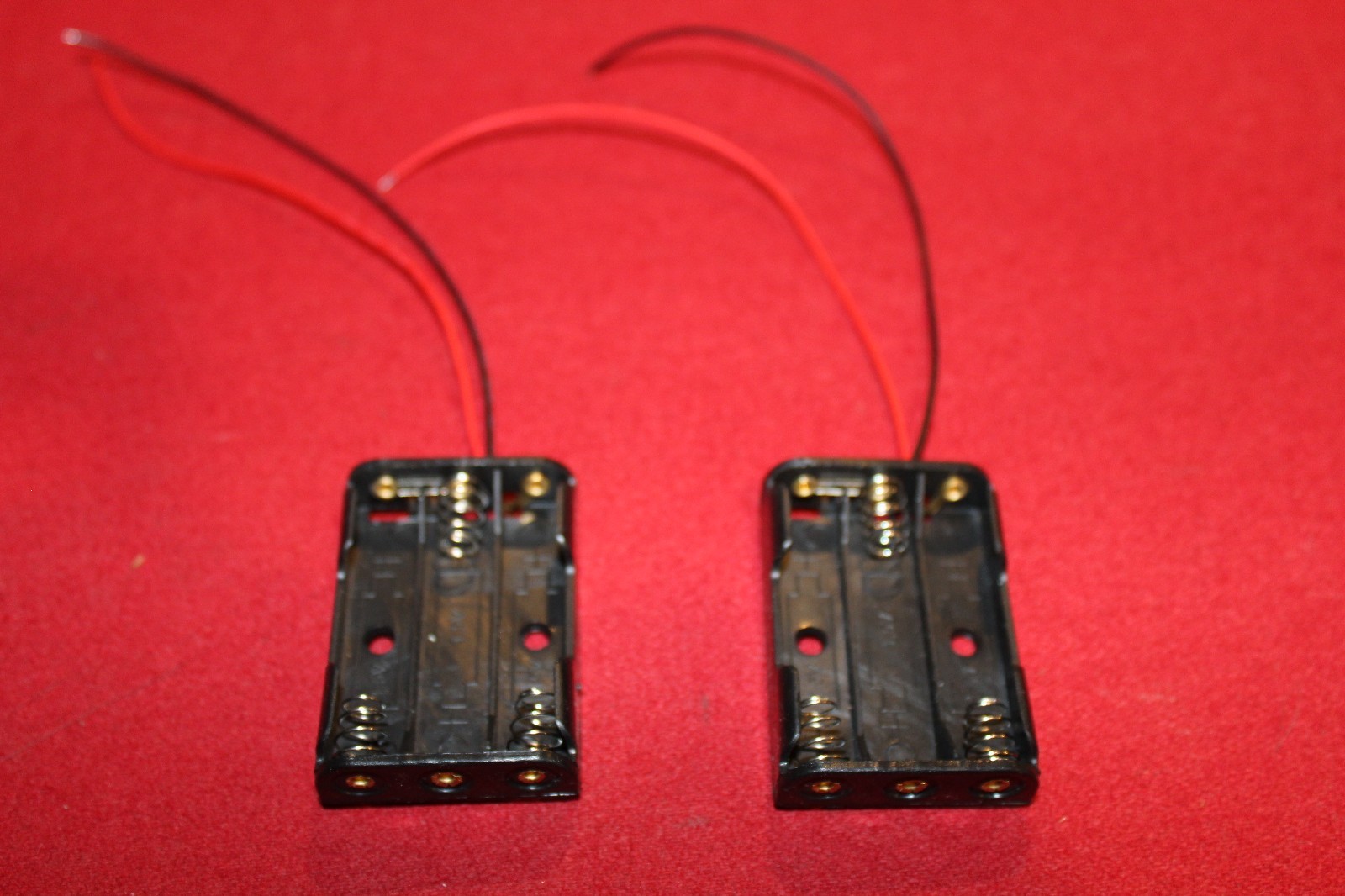 2 X LOT 3 AAA CELL 4.5V VOLT BATTERY HOLDER MOUNT CASE WIRE LEAD PART ADAPTER