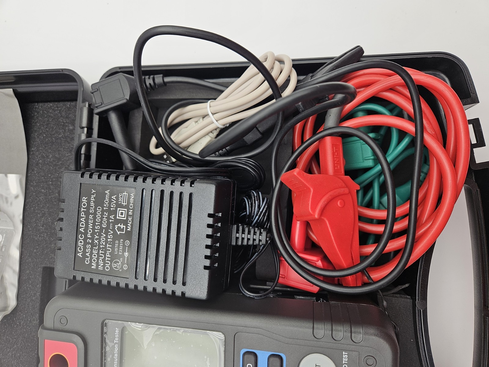 UNI-T UT513 Insulation Resistance Testers Megohmmeter Voltmeter Auto Range