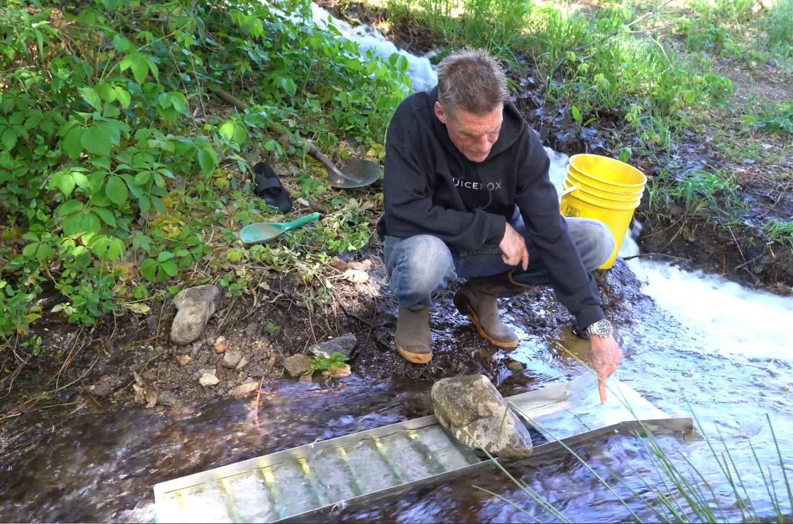 Complete Gold Mining Kit; Folding 50 inch Gold Sluice Box; Gold Prospecting Equi