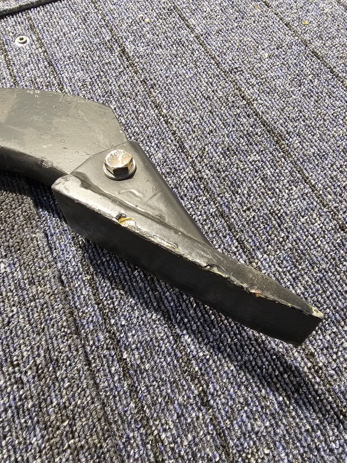 Box Blade Ripper Shank 19″ Length 4 Holes Steel