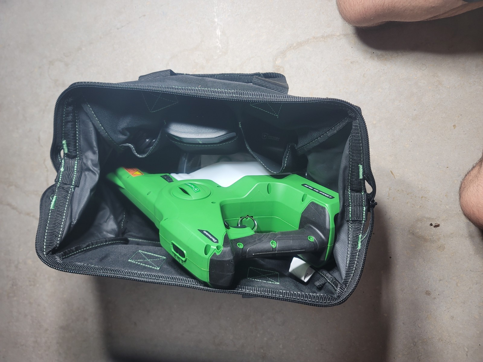 Victory Innovations VP200 Cordless Handheld Electrostatic Sprayer