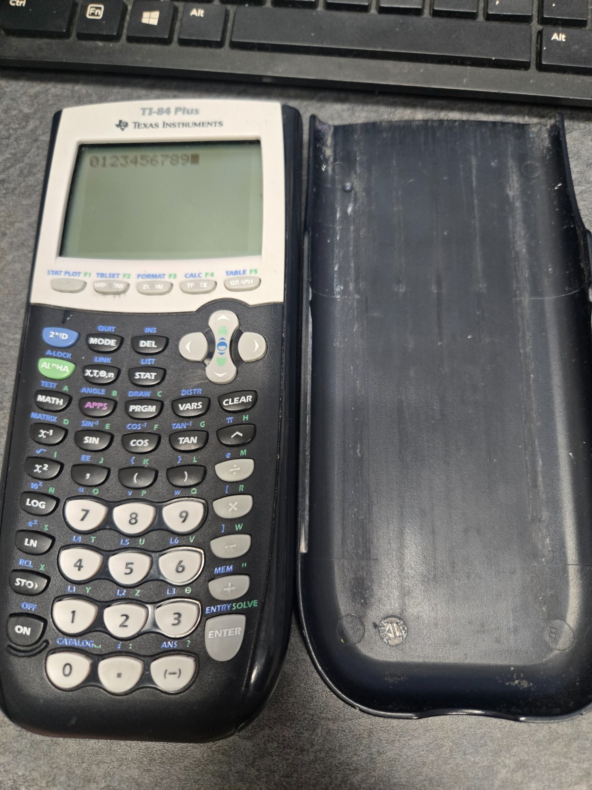 ​Texas Instruments TI-84 Plus Graphing Calculator Black Tested Working Cover