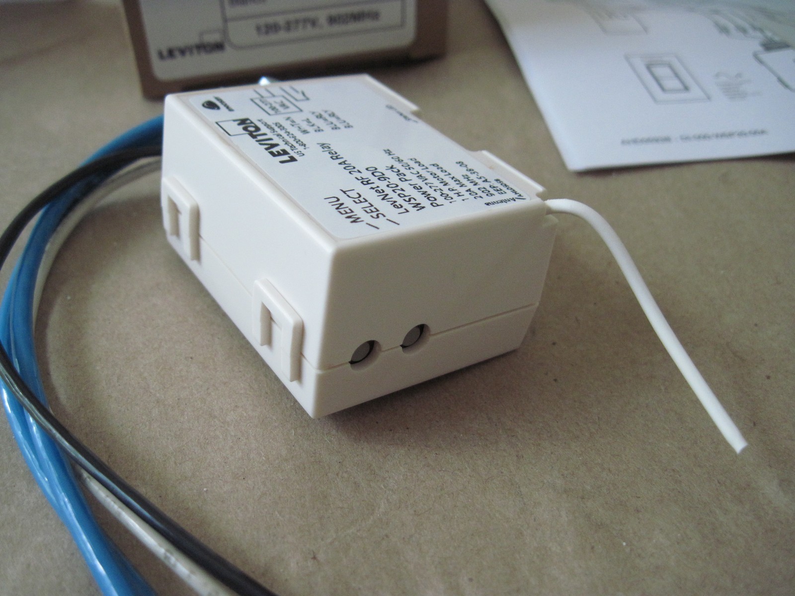 Leviton WSP20-9D0 LevNet RF Wireless Relay 20A Power Pack, 902 MHz, 100-277VAC
