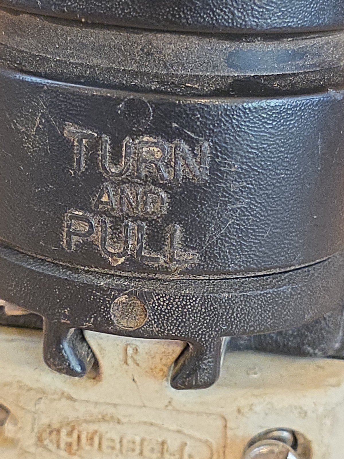 Hubbllock 21415B LOCKING PLUG 30AMP 600VAC 4W 600VAC 20A 250 VDC HBL21415B