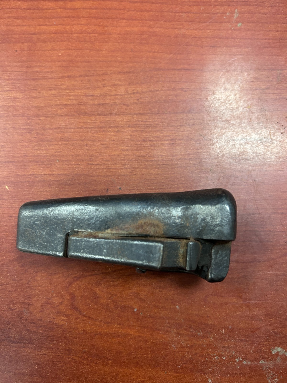 CAT Retainer 220-9130