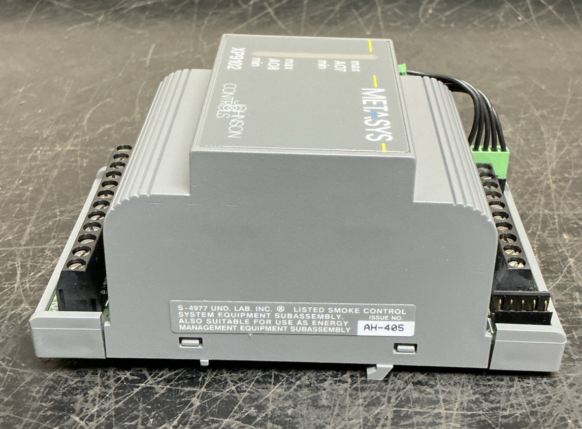 Johnson Controls XP-9102-8204 Metasys Expansion Module