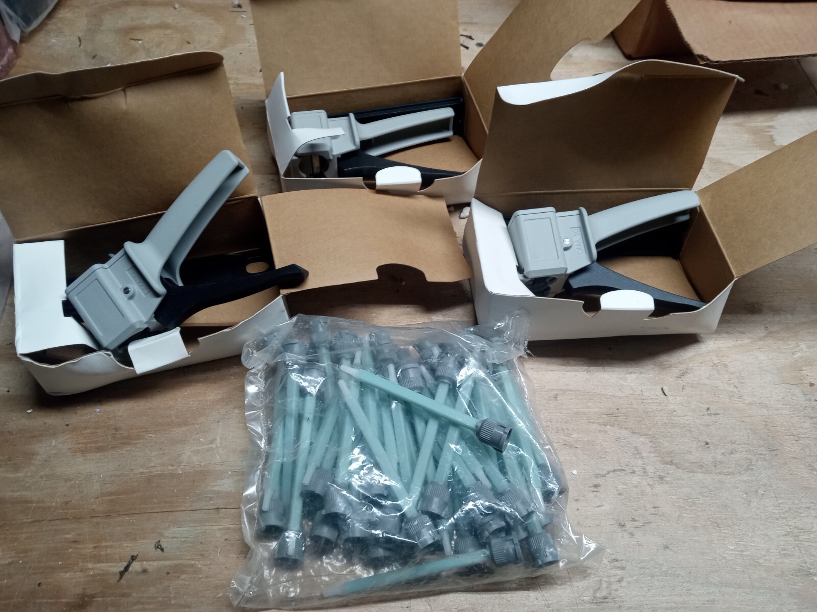 Infinity EP 100 , 420 5-Minute Epoxy Kit Lot of 3 tools and 50 tips