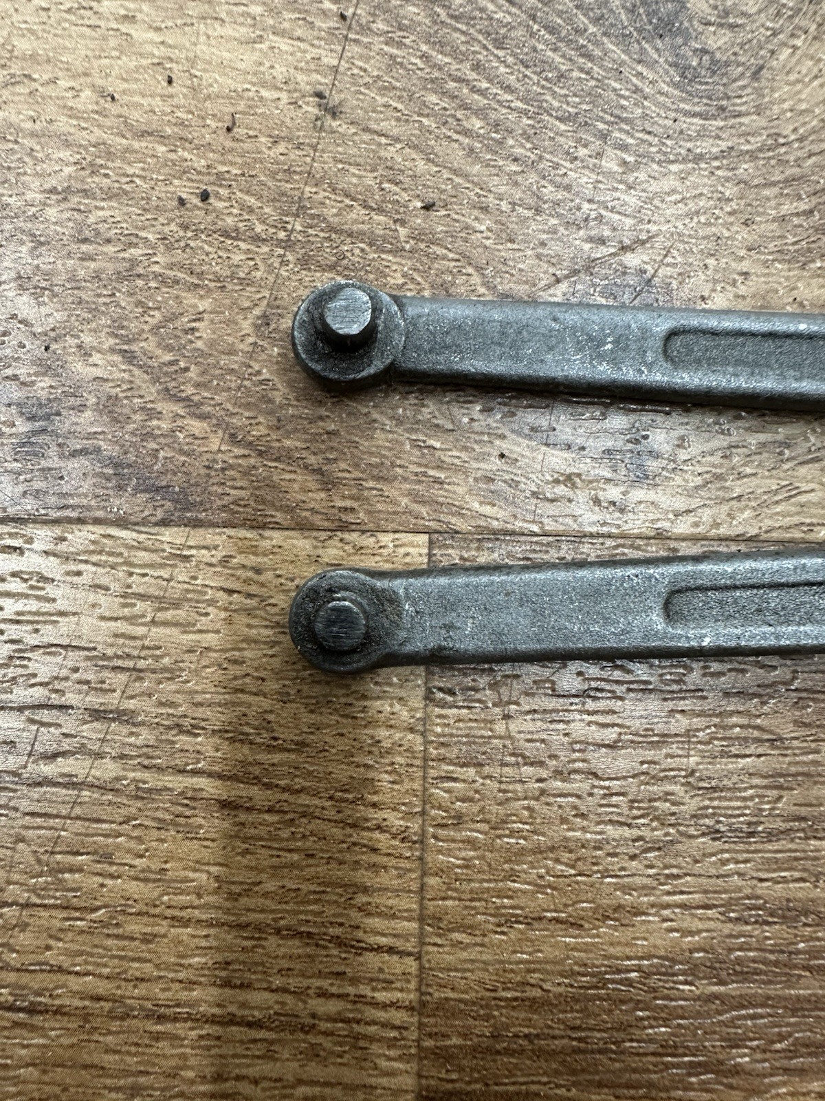 J.H. WILLIAMS owned by snap-on Adjustable Face Spanner Wrench 2″ No. 482 USA