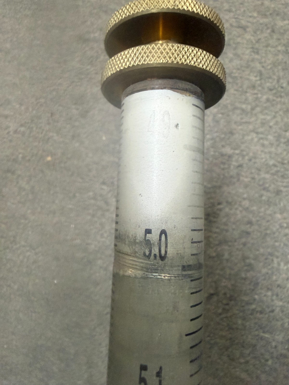 PRISM SURVEYING POLE 8.2 FT RED WHITE UNKNOWN BRAND
