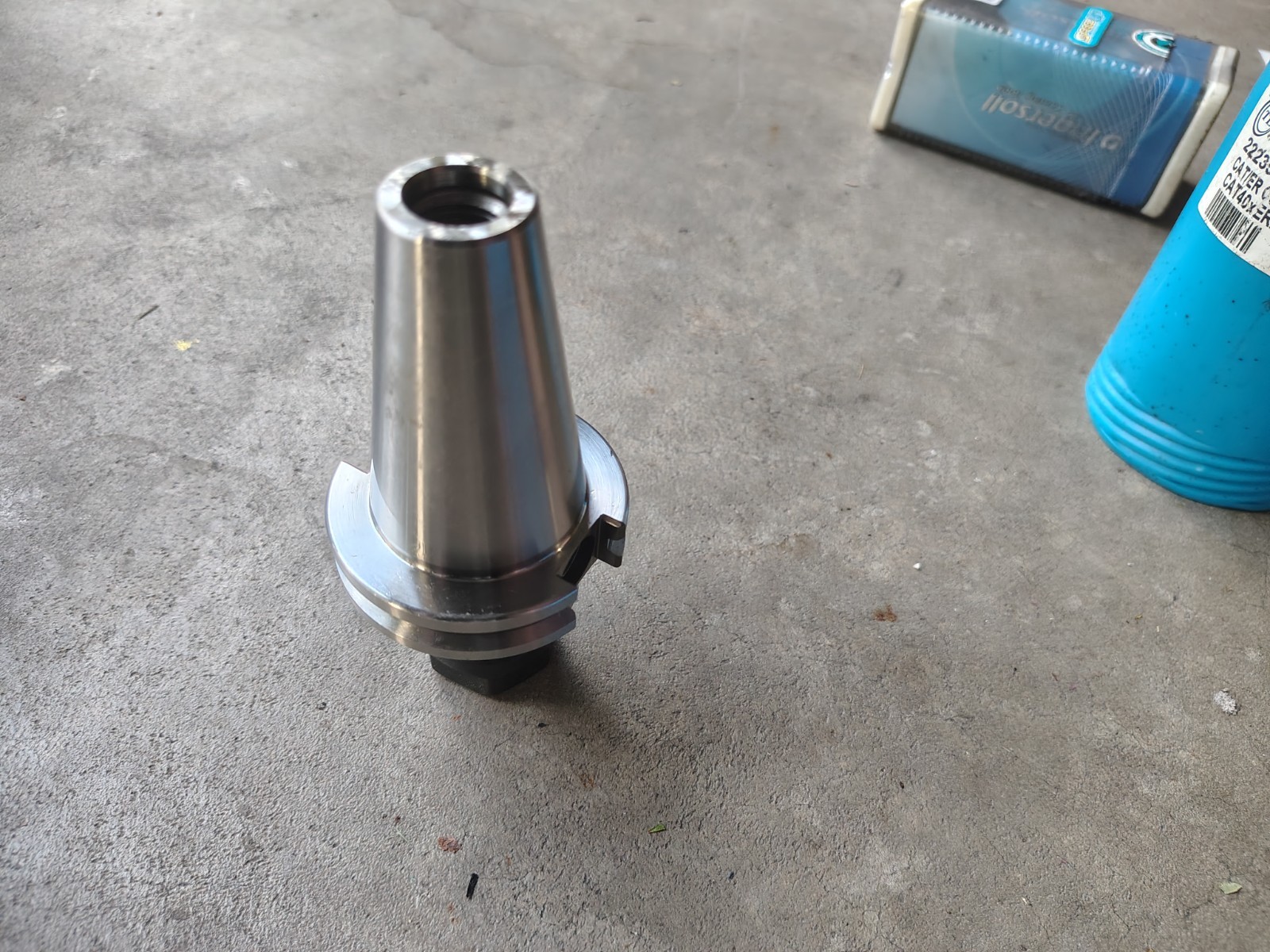 Techniks CAT40 ER20 Collet Chuck Tool Holder 2.76 in Projection MPN 22317R