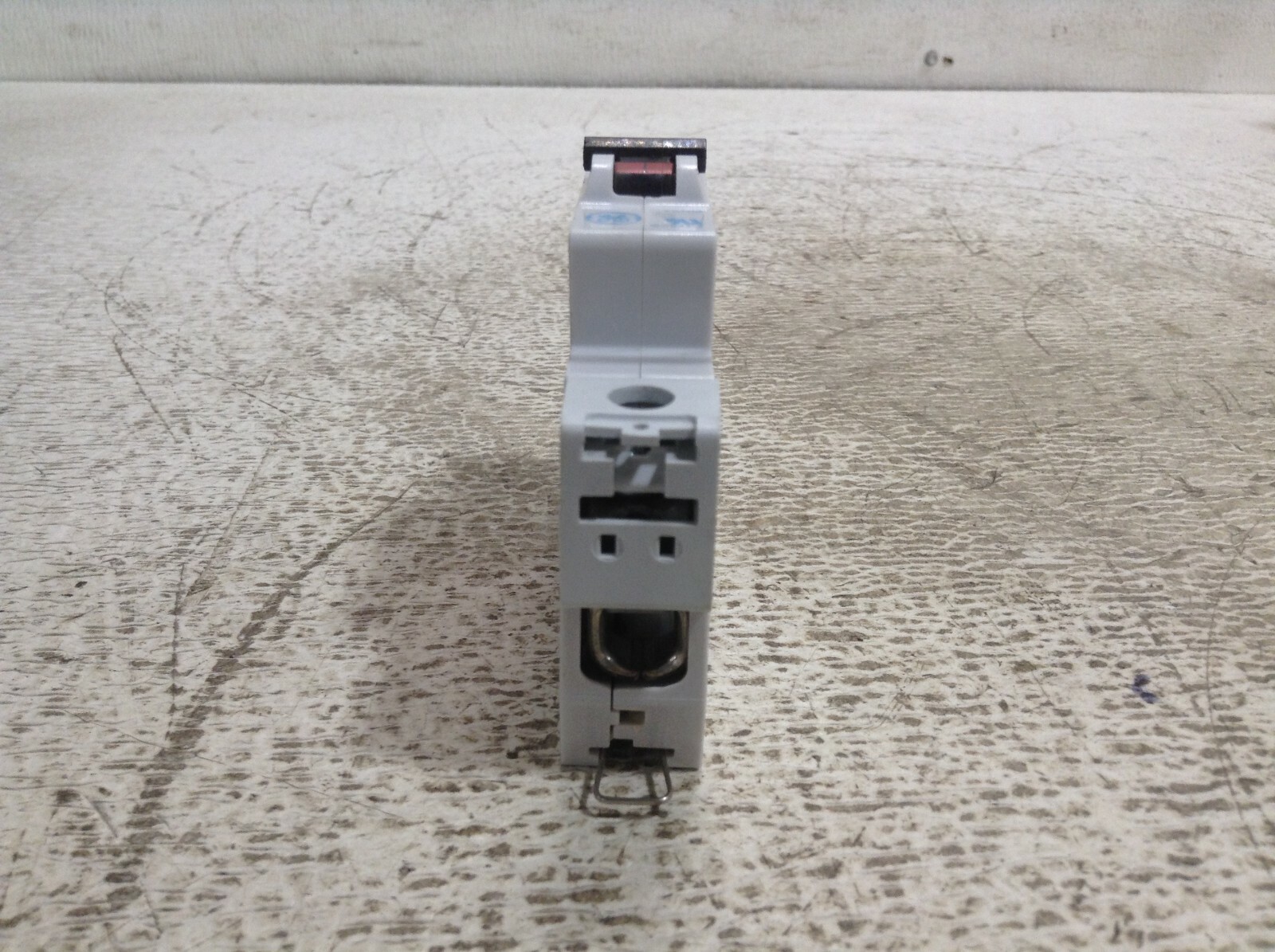 GE General Electric V07110 C-10 10 Amps 277/480 V 1 Pole Circuit Breaker