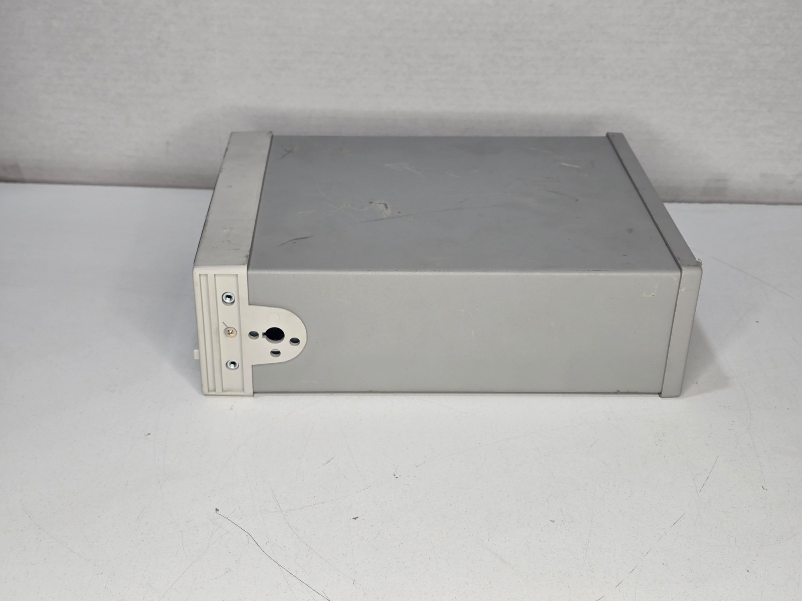 Agilent Technologies U3401A Digital Multimeter 4½ Digit Dual Display