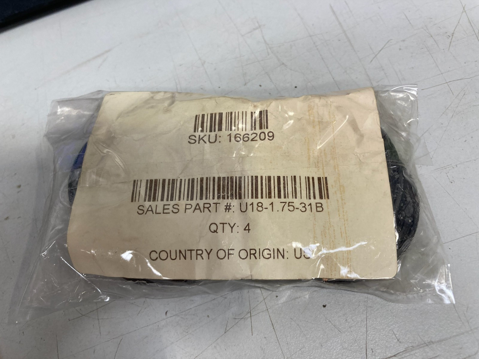 U18-1.75-31B U-Cup Seal 1-3/4″ ID x 2-3/8″ OD x 5/16″ H 90A Urethane Hyd 4PC