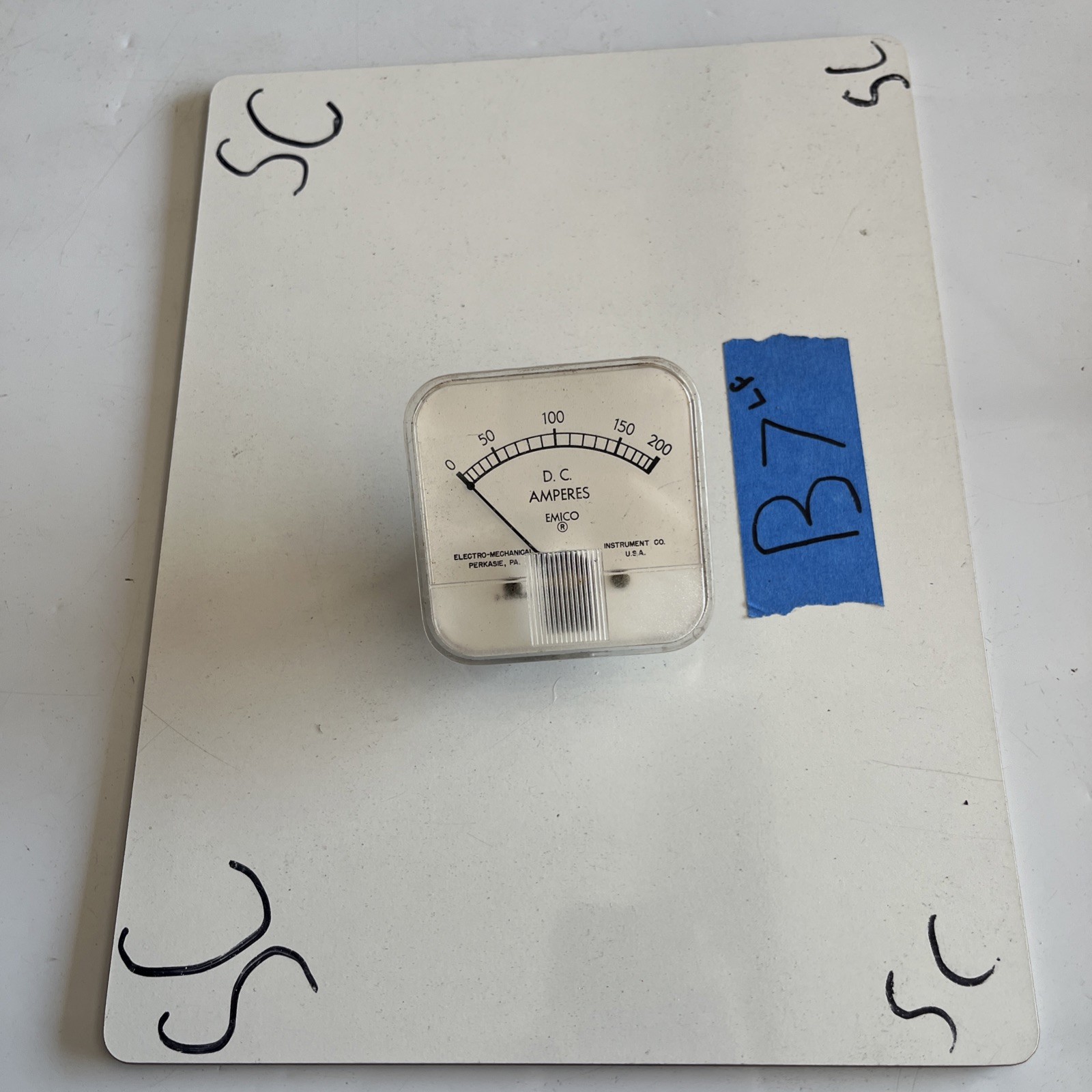 EMICO DC Amperes Panel Meter 0-200 Amps Electrical Gauge Voltage Monitor