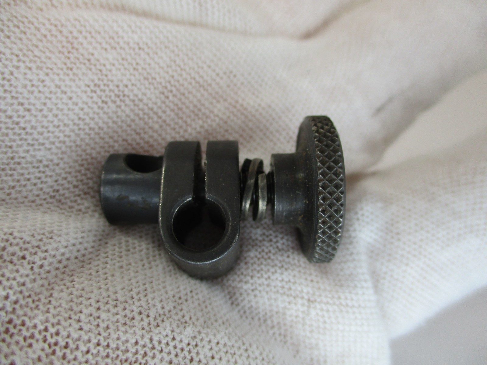 Dial Indicator SNUG Height Gage Sleeve Clamp 1/4″ Upright x 1/4″ Mount Hole EC