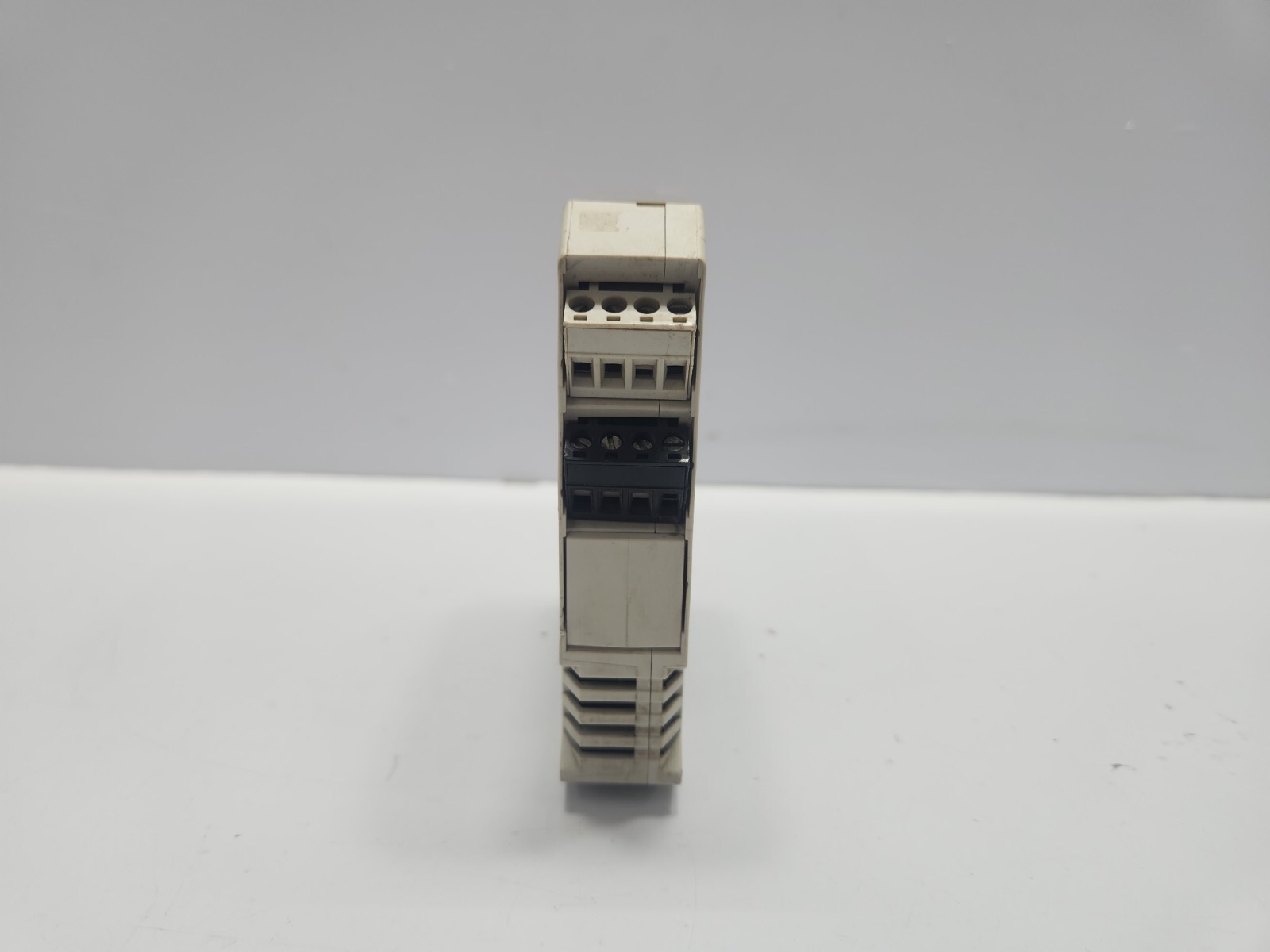 PLEIGER ELEKTRONIK IO 8/8/4 INPUT/OUTPUT MODULE 9341100300