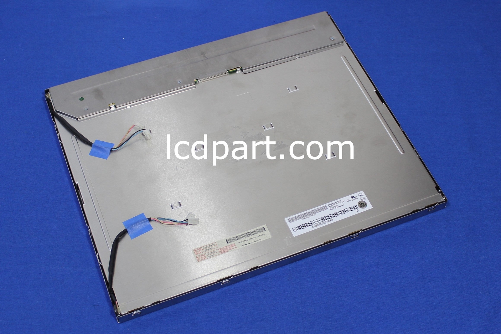 M170EG01-V9, 17 inch AUO LCD screen