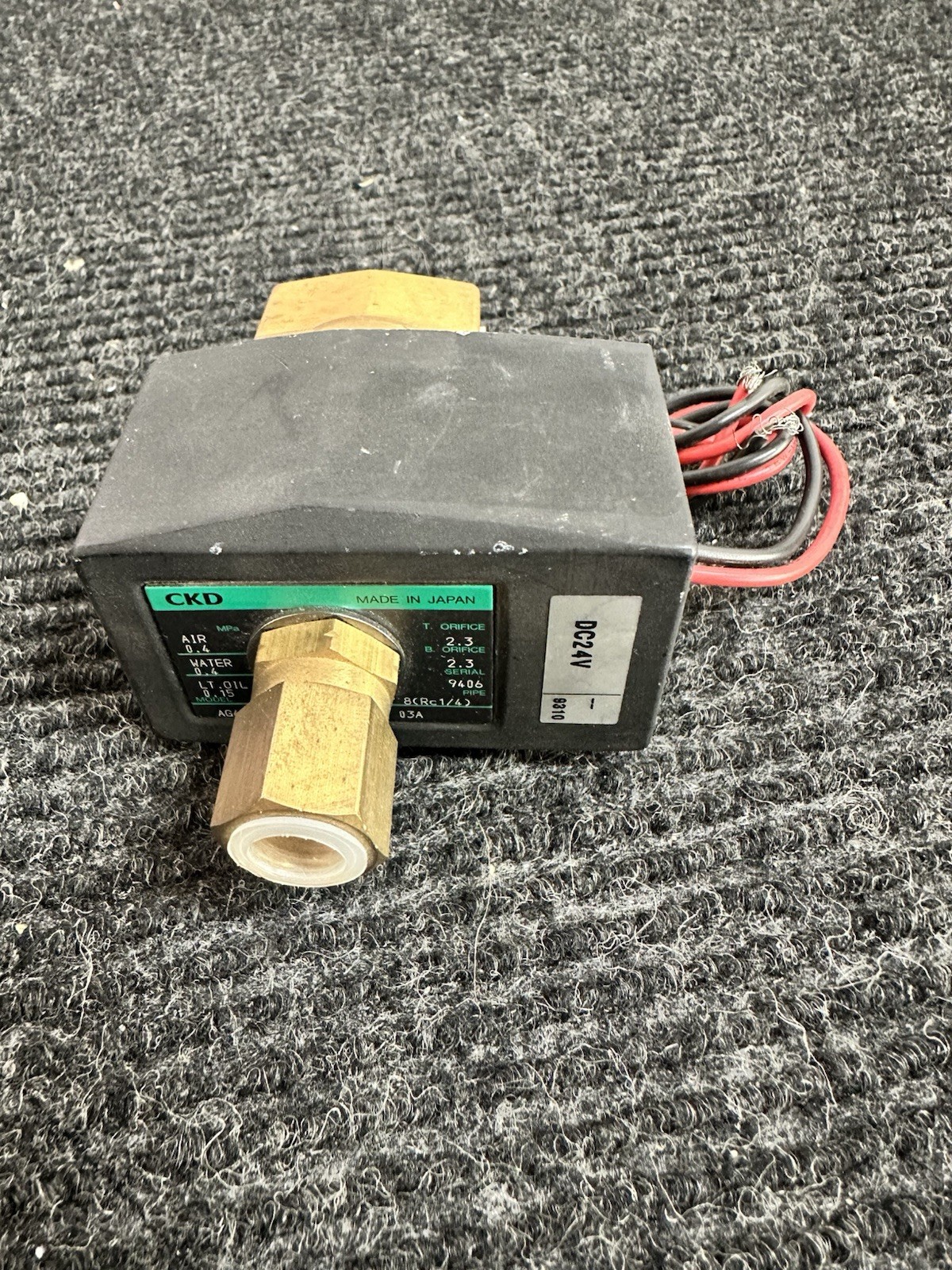 New CKD AG41-02-2 Solenoid Valve DC24V Free Shipping