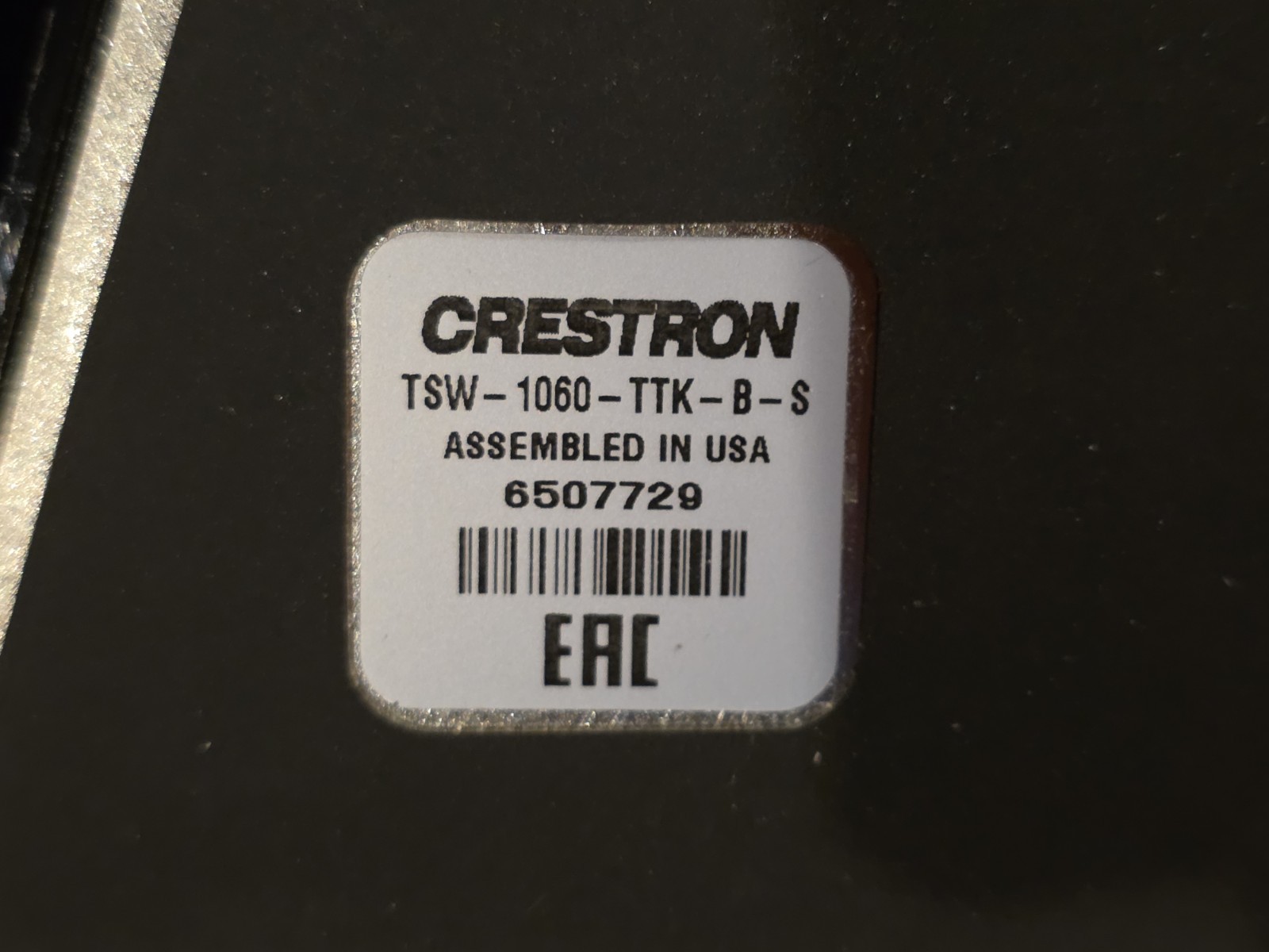 Crestron TSW-1060-B-S 10.1″ Touch Screen – Black With Table Mount