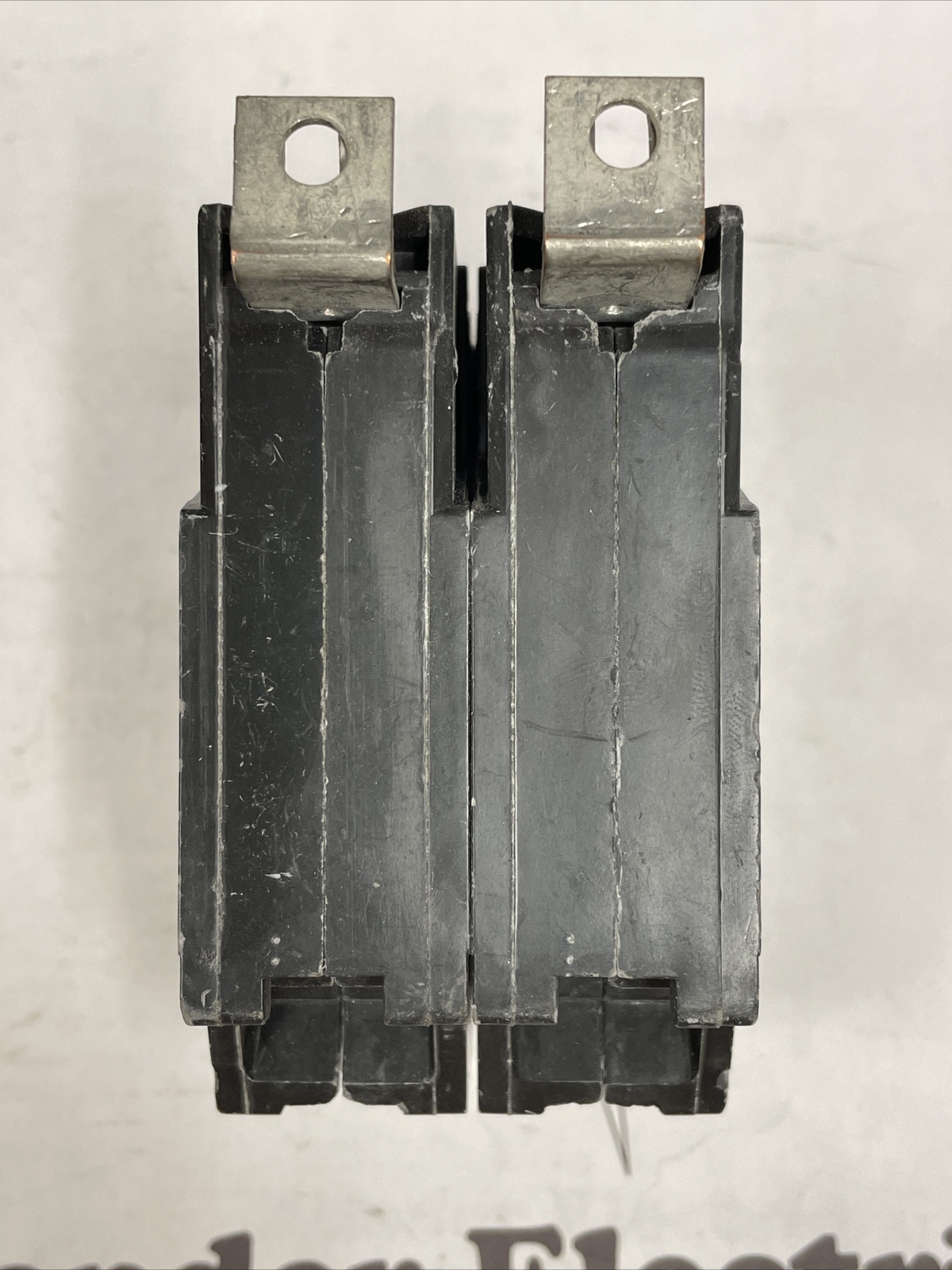 GE THQB2130 – 30 Amp 2 Pole 240V Circuit Breaker