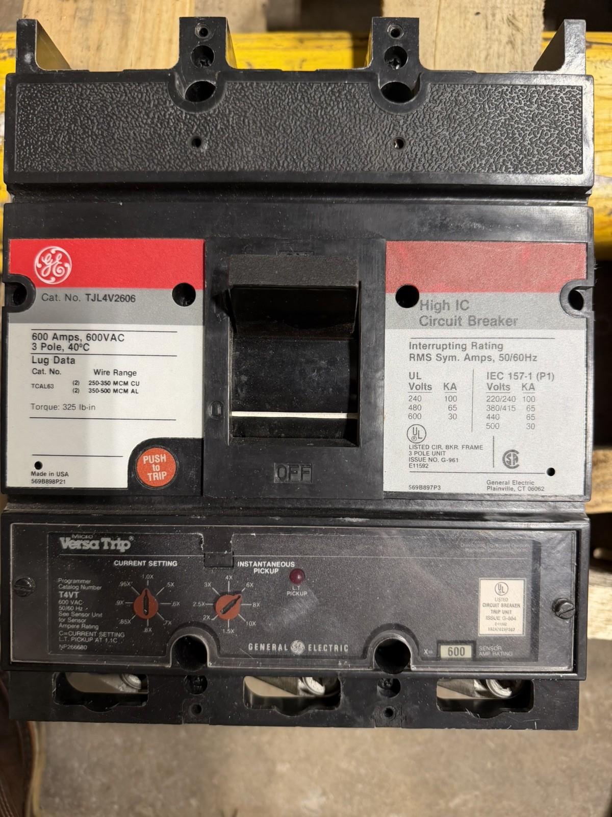 General Electric GE TJL4V2606 Circuit Breaker 600A 600V
