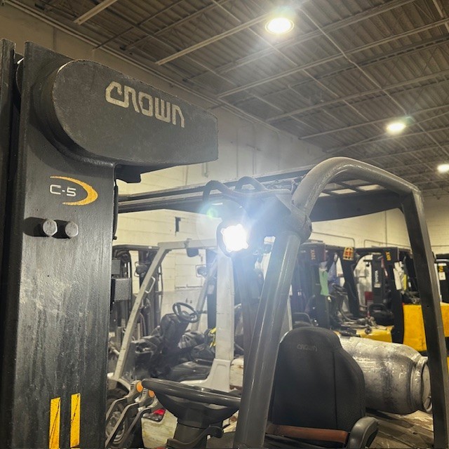 2018 Crown C51000-50 5000lb Used Forklift Triple Mast Sideshift LP Gas