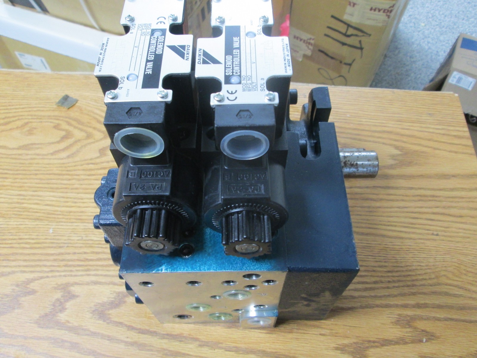 NIPPON GEROTOR 0511-11 INDEX MOTOR WITH DAIKIN VALVES **NEW**