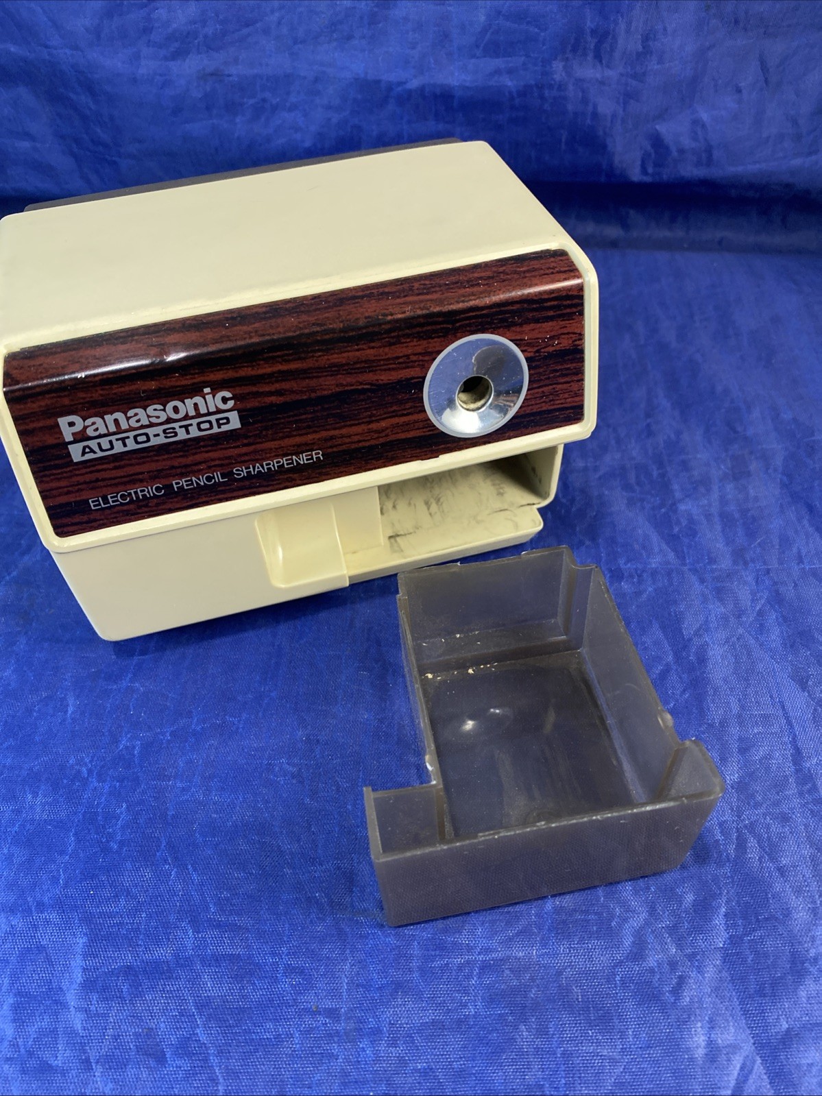 Panasonic Pencil Sharpener KP-110 Auto-Stop Electric Made in Japan Works, Vtg