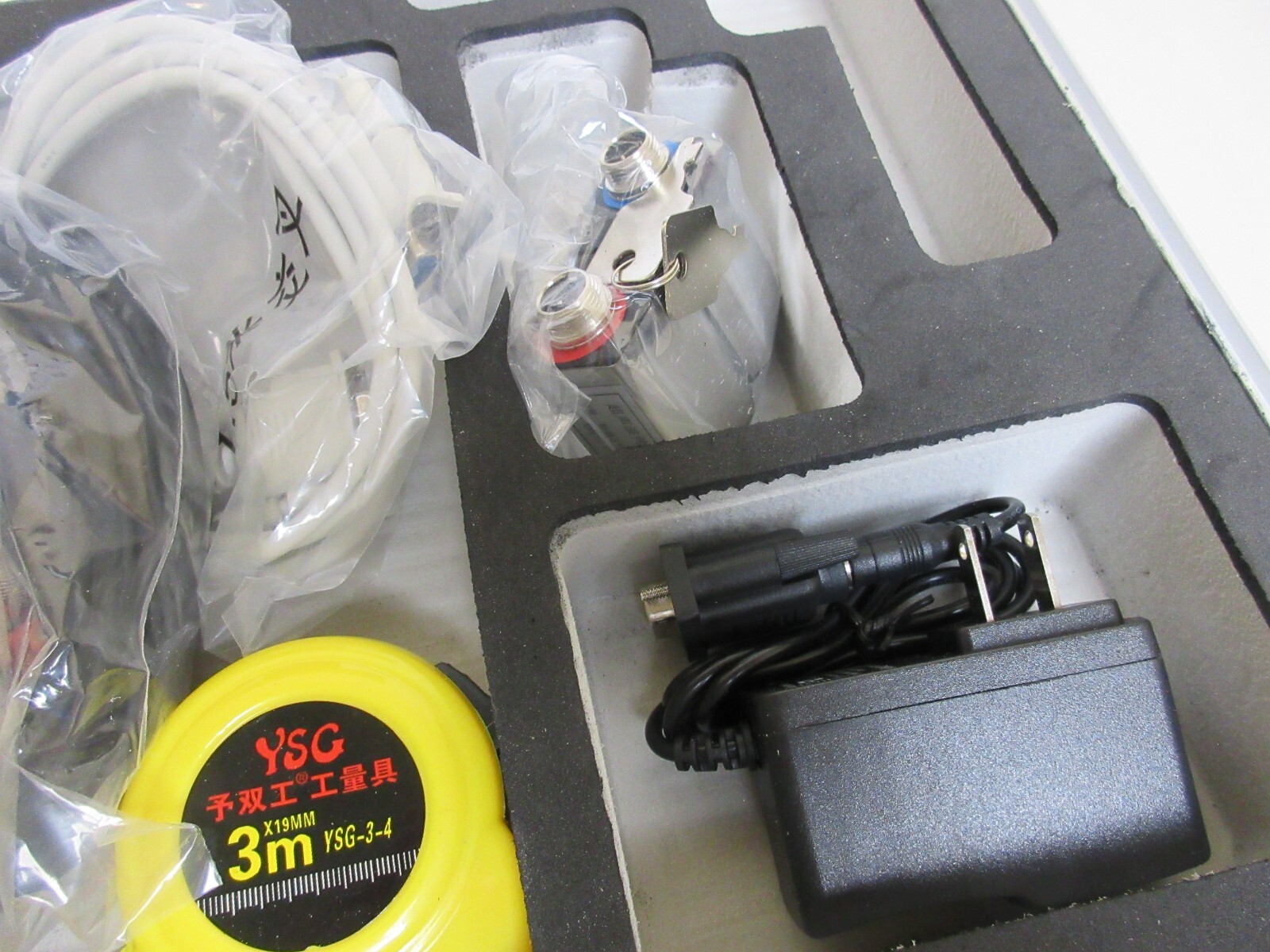Bonvoisin TDS-100H Handheld Ultrasonic Flowmeter (Brand New)