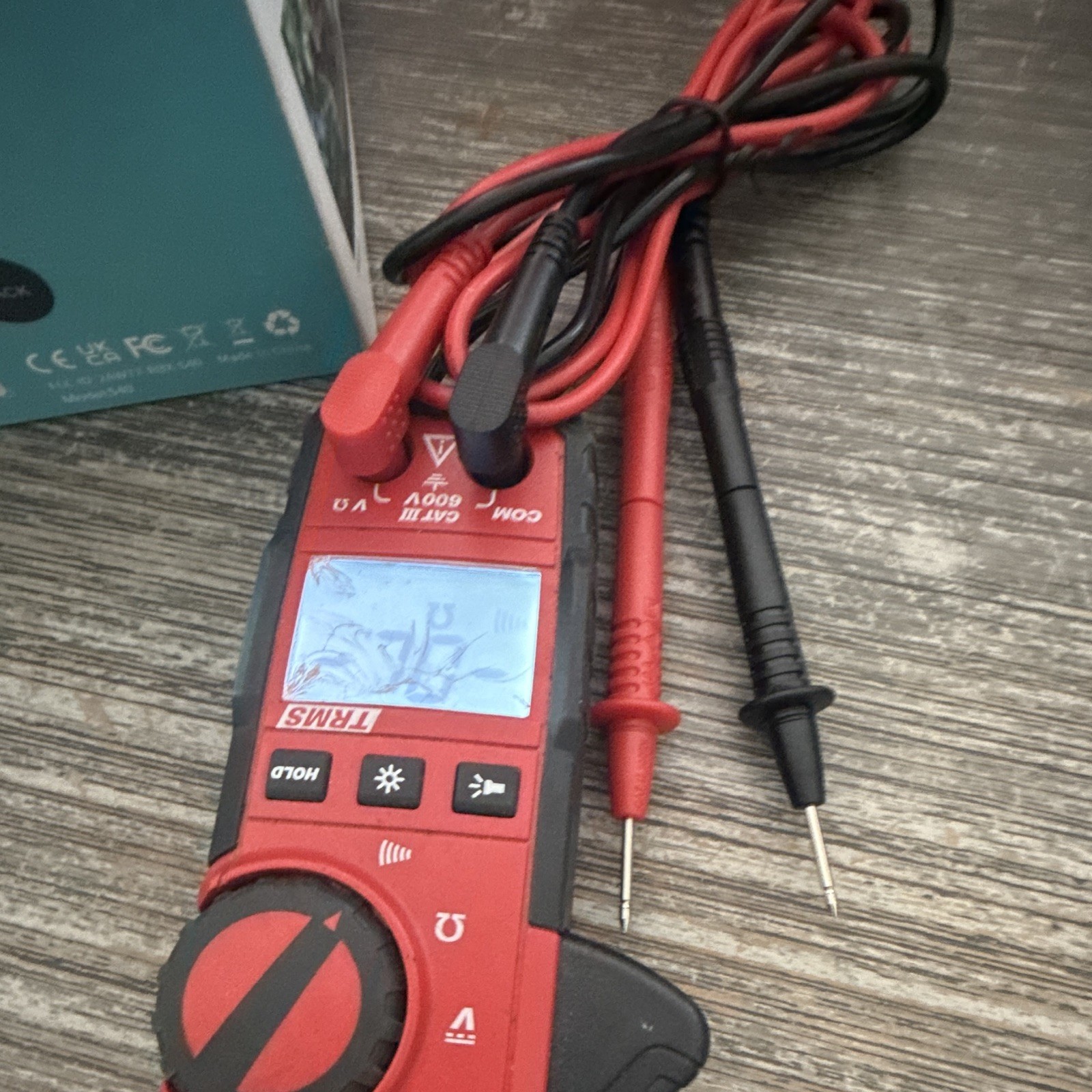 Milwaukee 2235-20 TRMS 400A Clamp Multimeter CAT III 600V NCV Backlight Leads