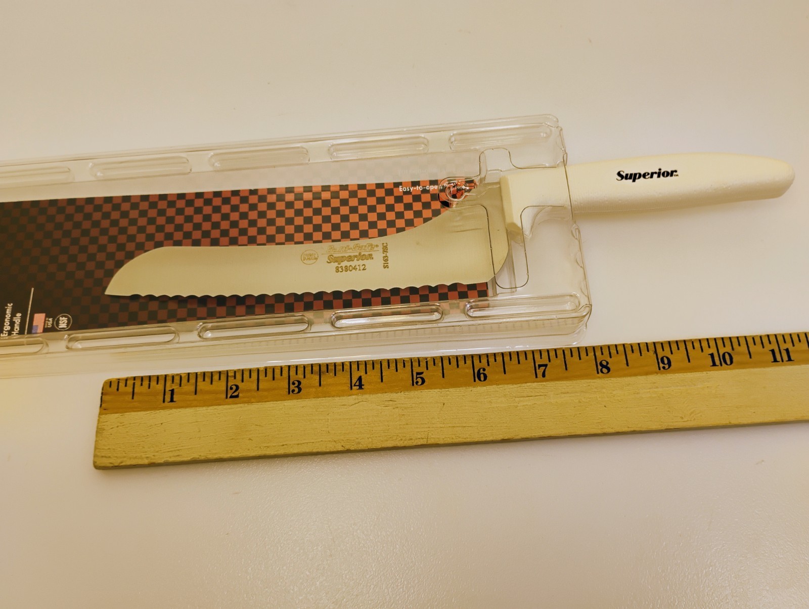 USA Made 7-inch Offset Scalloped Edge Slicer Sandwich Knife Ergo Grip Handle New