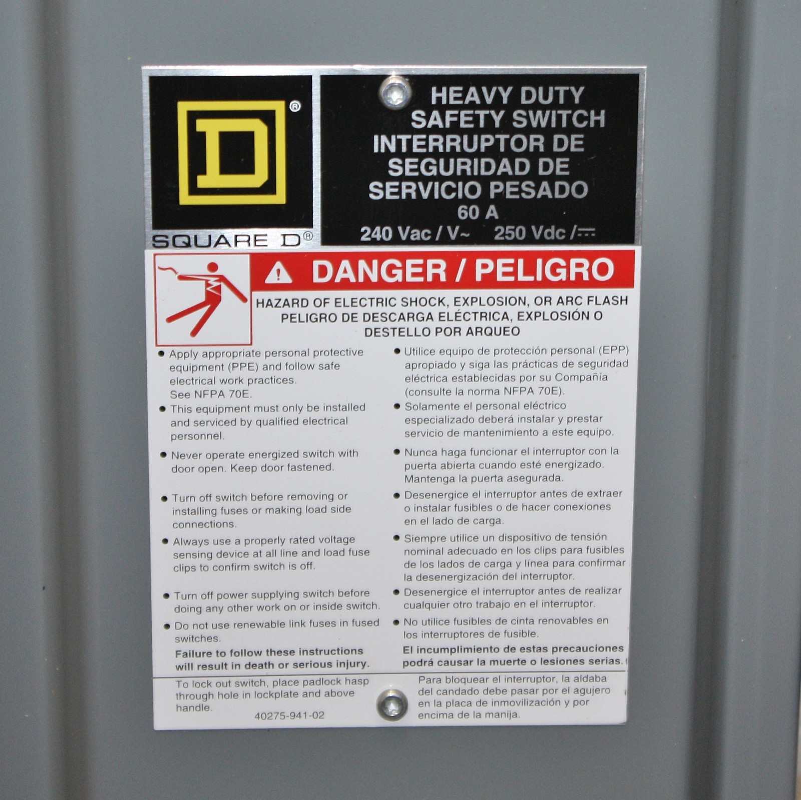 Square D Fusible Disconnect Safety Switch H322N, 240V AC, 3PH, 60A, Heavy Duty