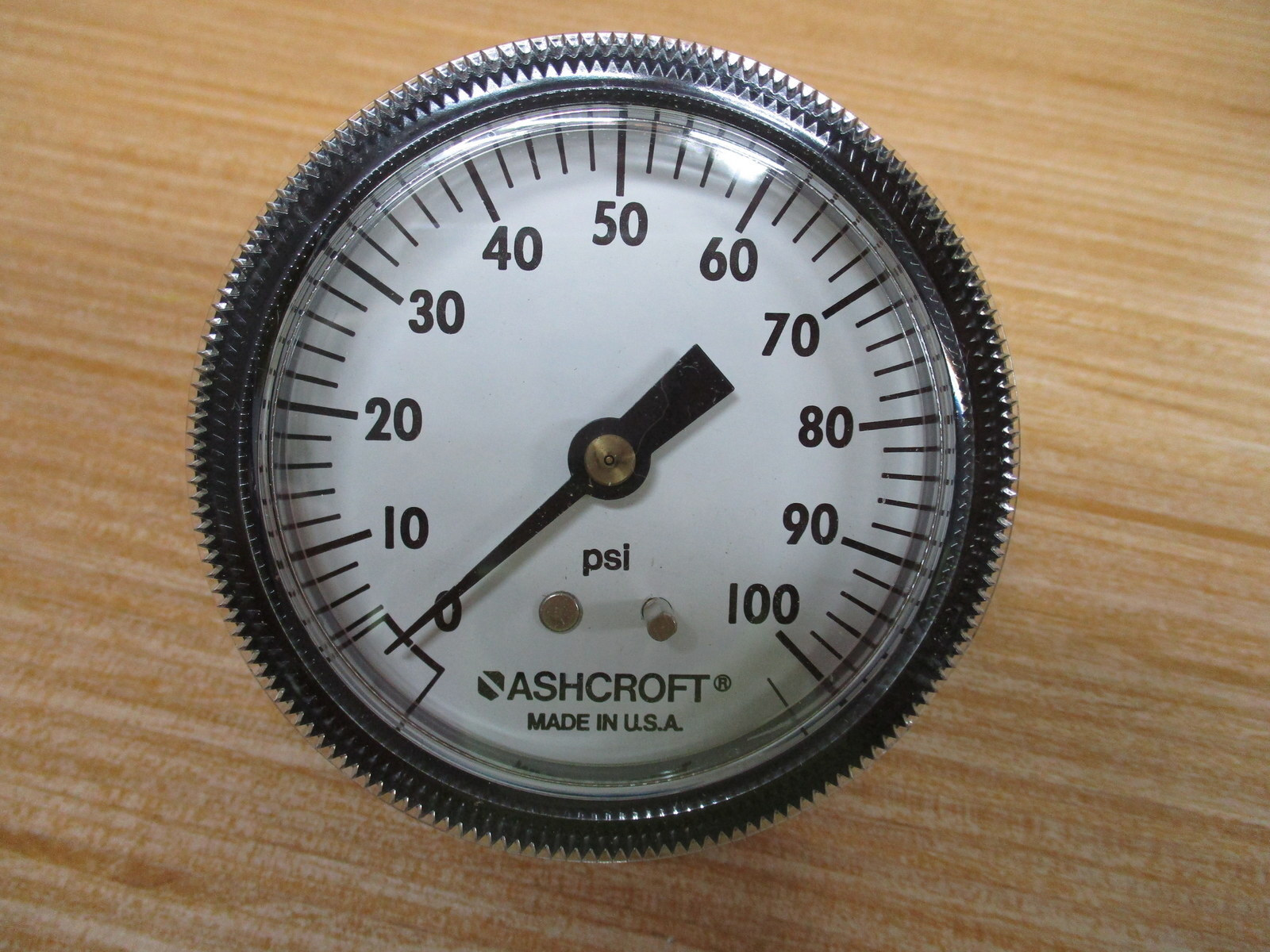 Ashcroft 25W1001TH 02B XUC 100# Pressure Gauge 25W1001TH02BXUC100