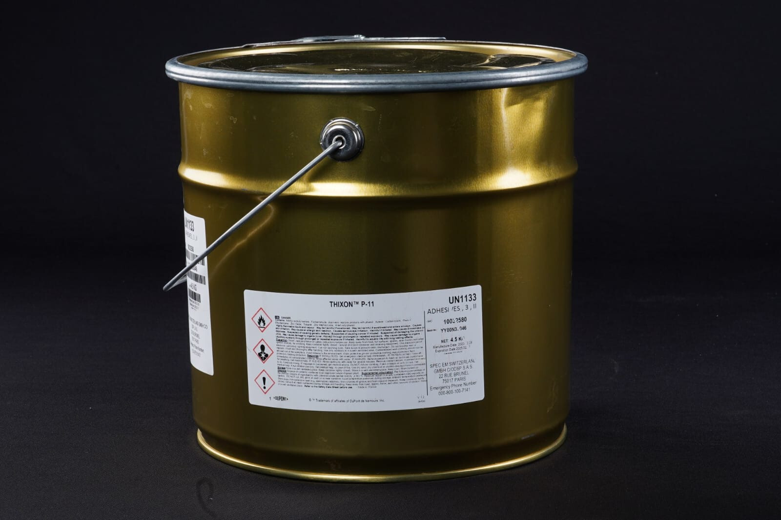 DuPont MEGUM 5382 Rubber-to-Metal Bonding Adhesive – 25 KG (55.1 lbs)