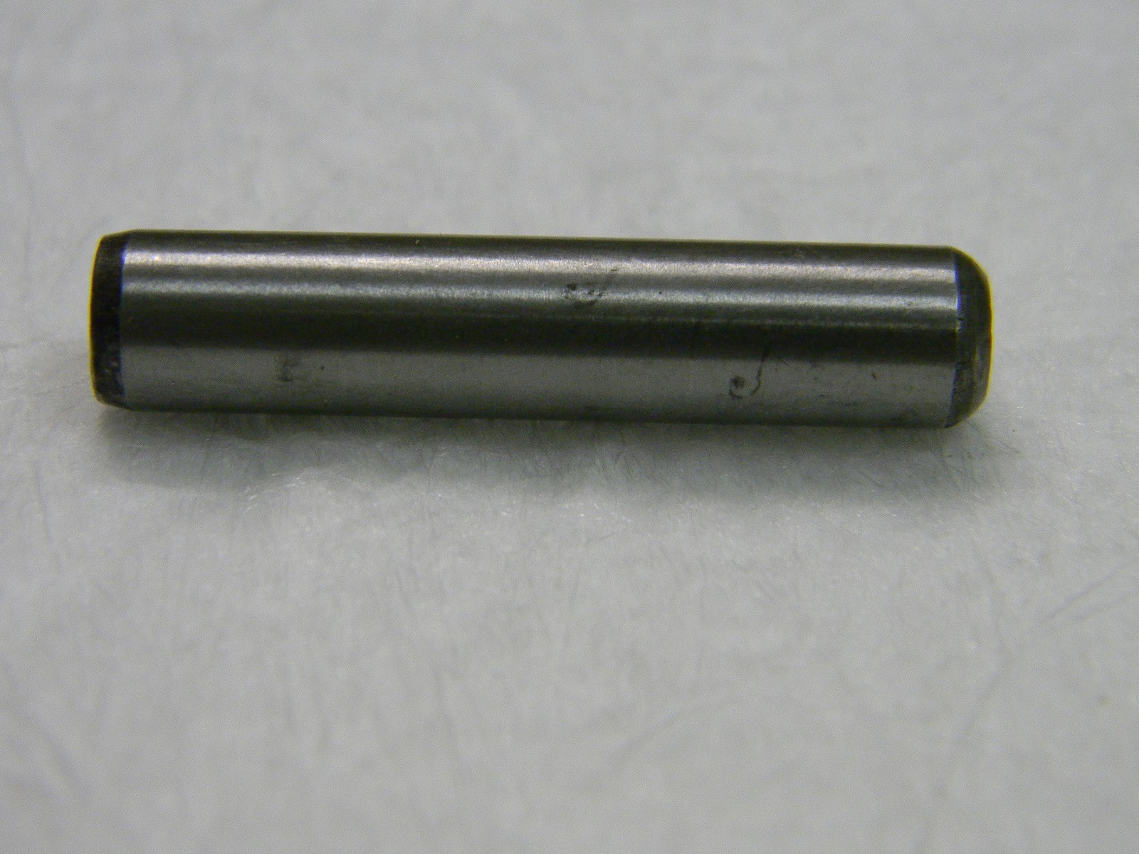 Unbrako Oversized Dowel Pin 5/16" PinDiam 1-1/2" Pin Length Grade 8 QT