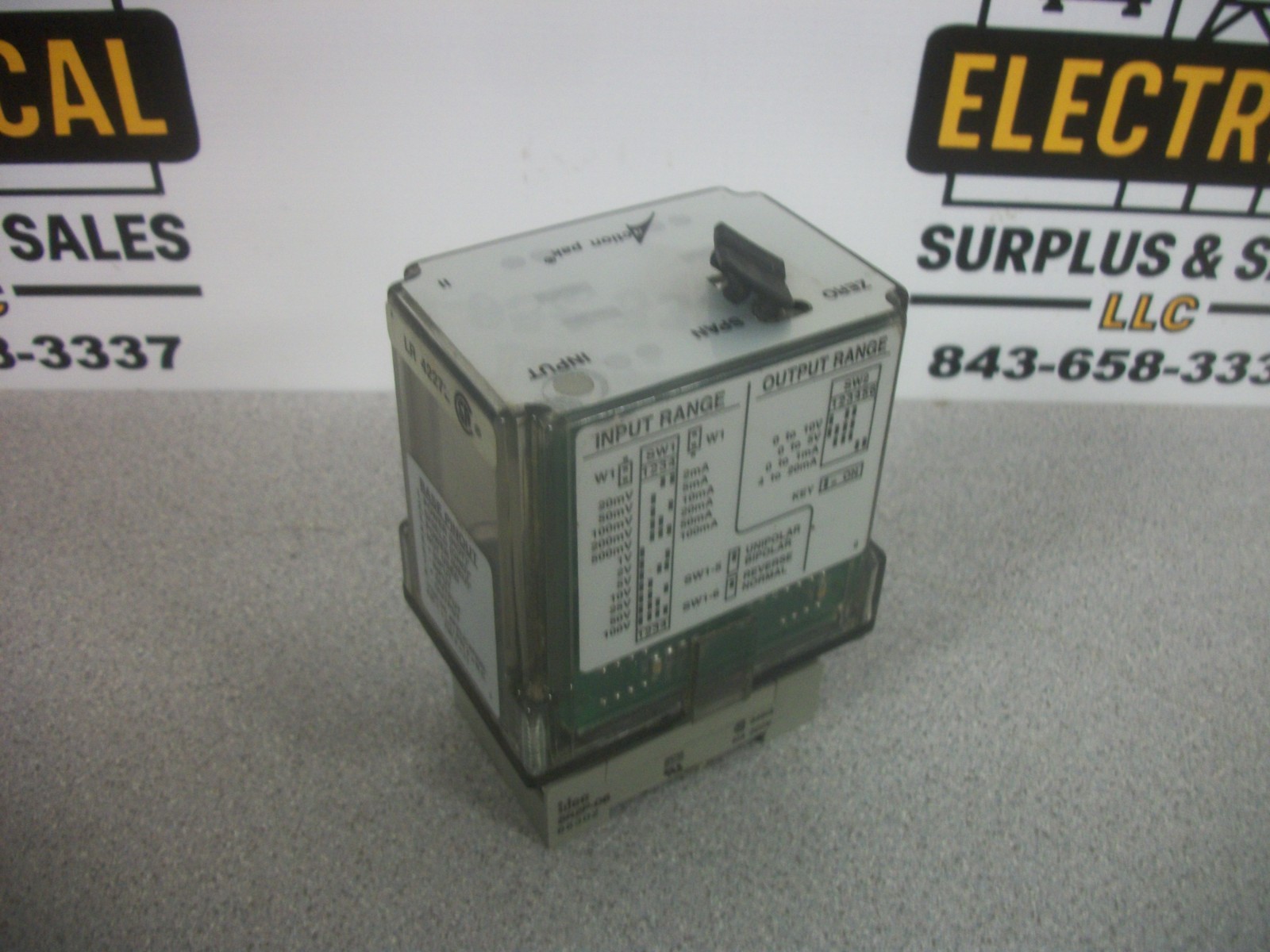 ACTION PAK SIGNAL CONDITIONER & INDUSTRIAL ISOLATOR MDL4380-2000-1 120/240V 5W
