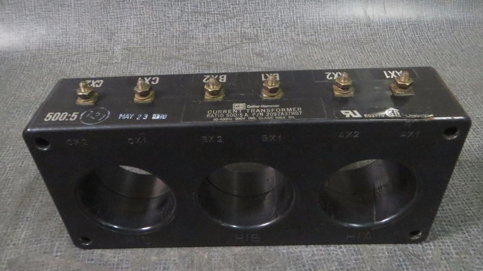 CUTLER HAMMER CURRENT TRANSFORMER 500:5A / 50-400 Hz # 2092A37H07 # 3P85-501