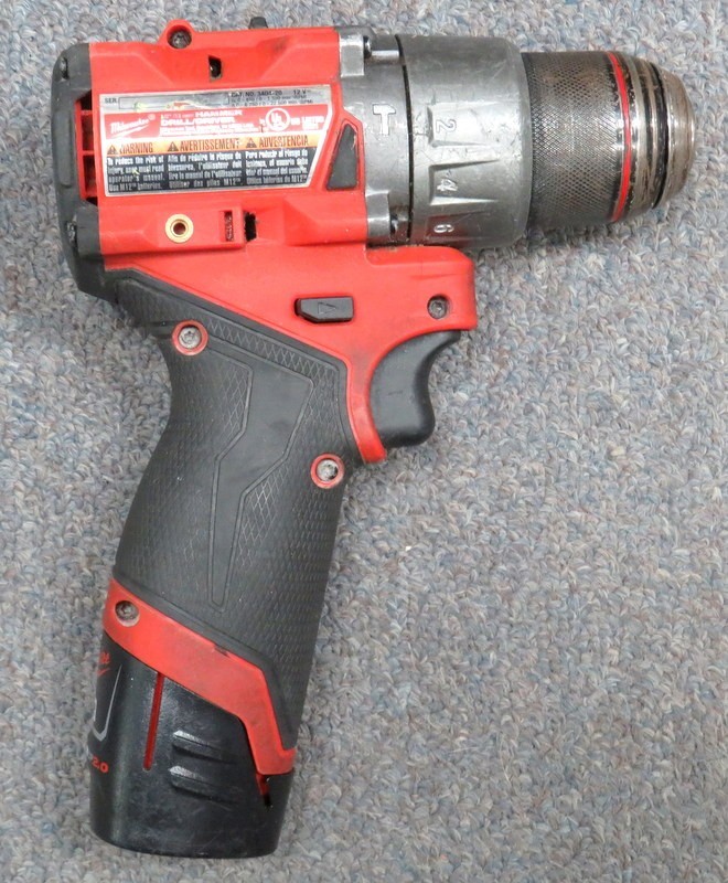 MILWAUKEE 3404-20 M12 1/2″ HAMMER DRILL W/ CP 2.0 AH BATTERY