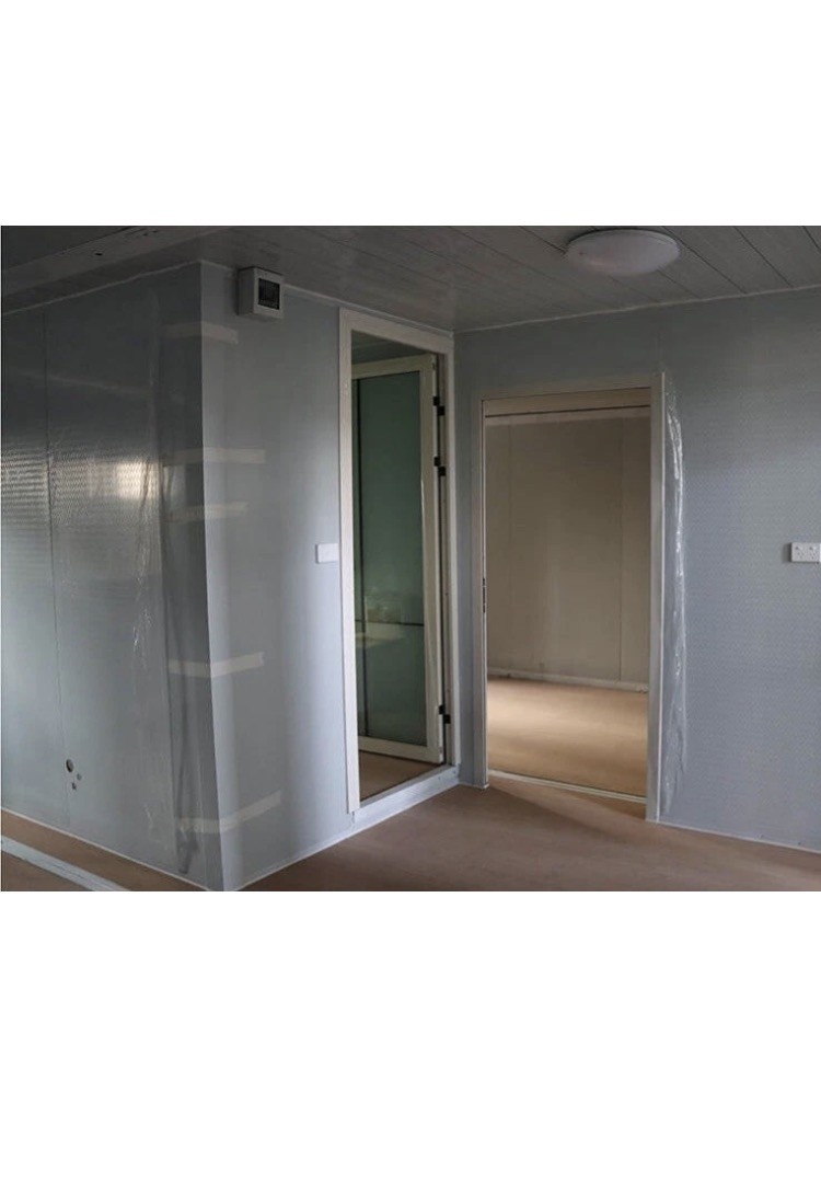 20FT Mobile Expandable Container House EMPTY – BATHROOM INCLUDED