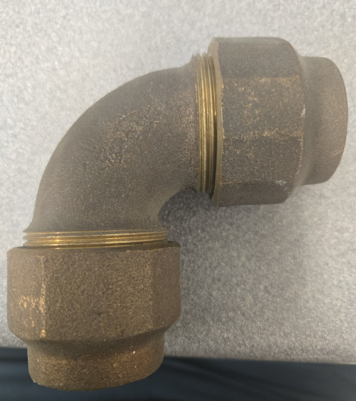 LEGEND (313-316NL) 1-1/4″ CAST BRONZE HAMMER FLARE 90 DEGREE ELBOW **LEAD FREE**