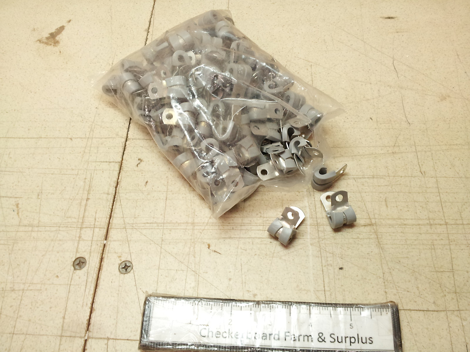 Qty-10 NOS Umpco Adel 1/4″ Loop Clamps Cushioned S369WH4 BACC10GE4 TA4C81WS4