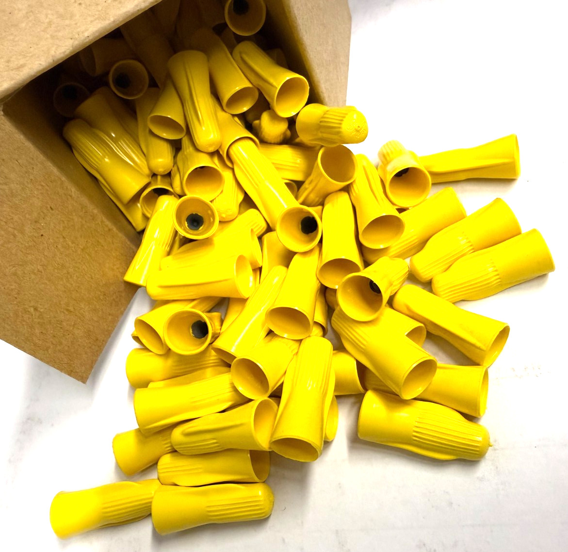 3M Scotchlok-Y 20041 Electrical Spring Connectors Yellow **Box of 100ea**