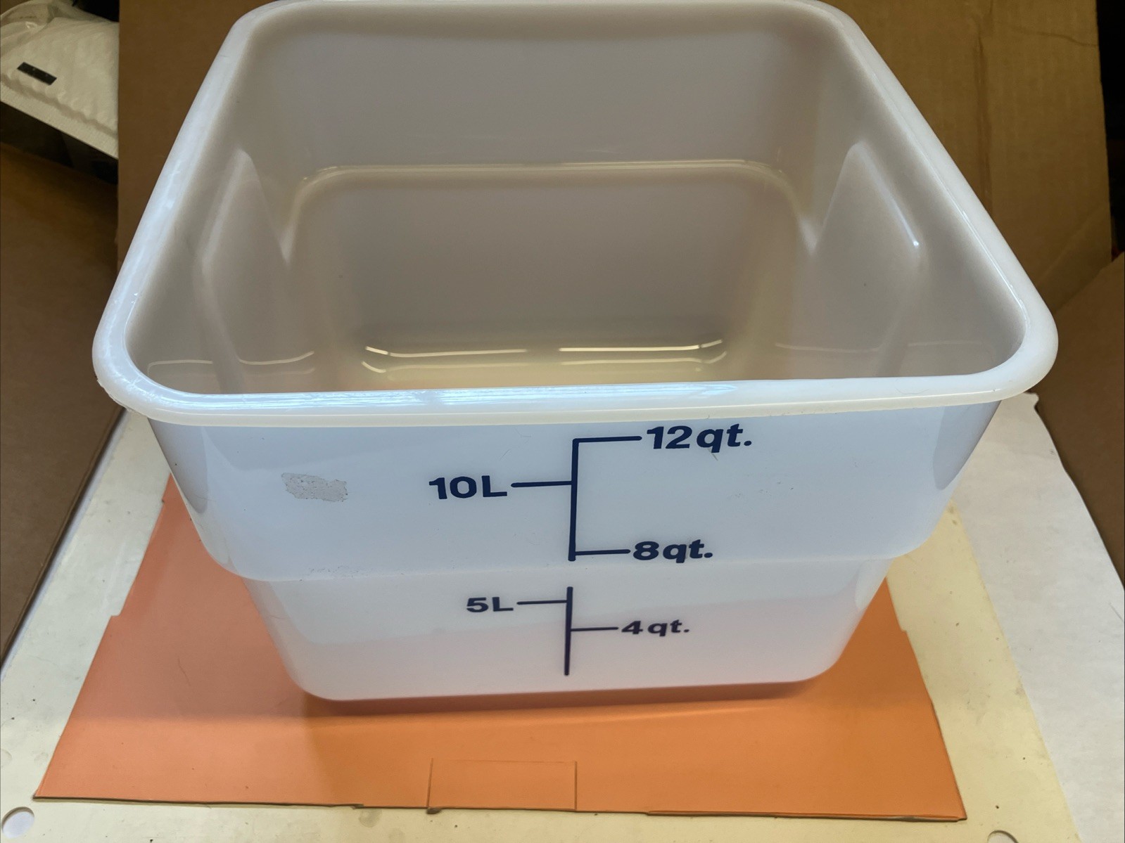 Cambro 12SFSP Square Storage Container White 12 Qt.