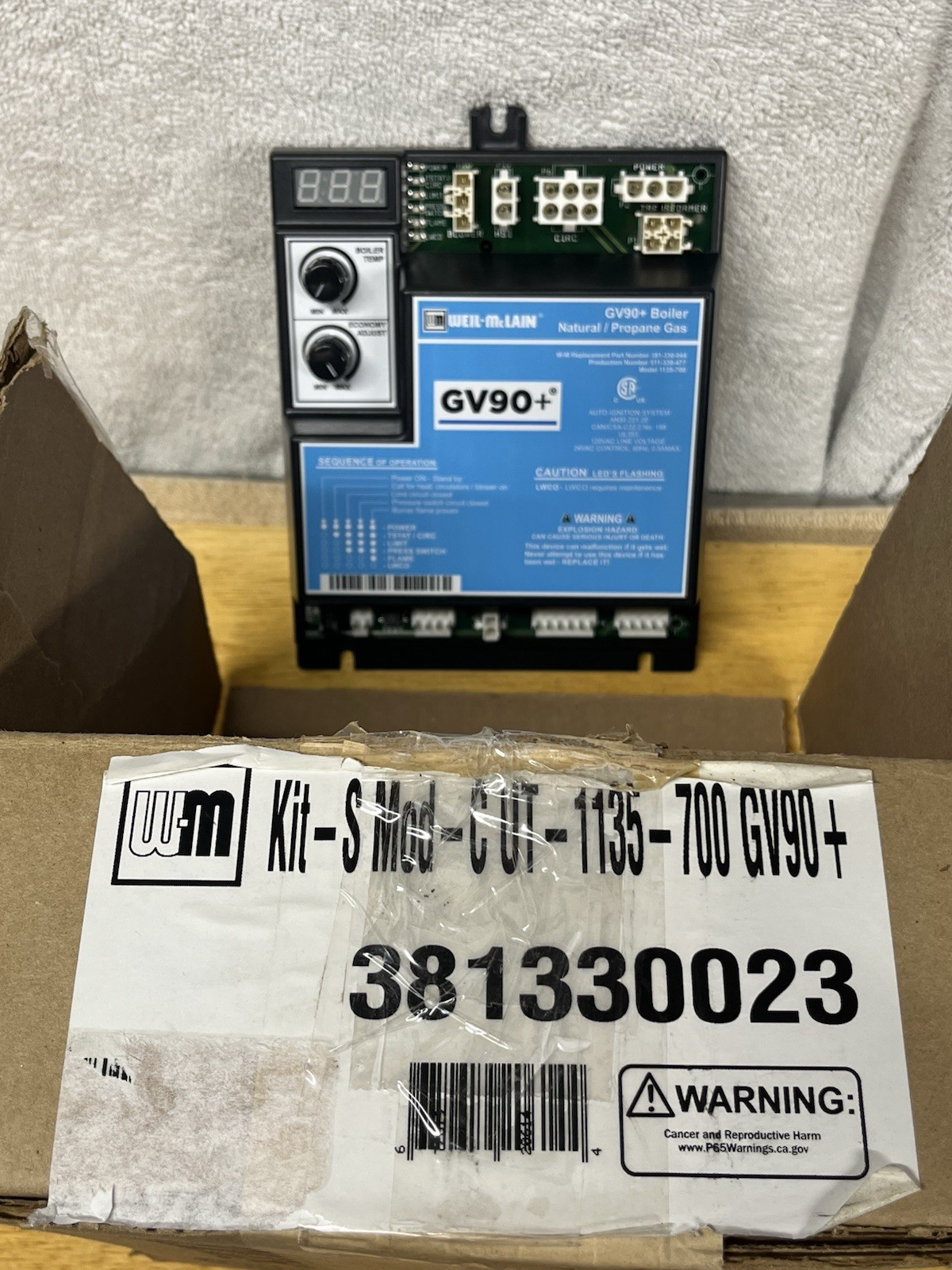 Weil-McLain GV90+ Boiler Control Module 1135-700 381-330-023 BRAND NEW!!